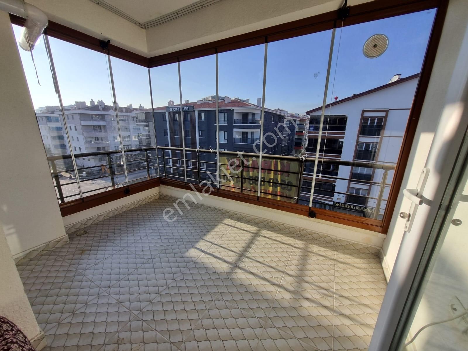 Yenikent Menderes Mahallesi 3+1 Kiralık Daire Geniş Ferah - Görsel 11