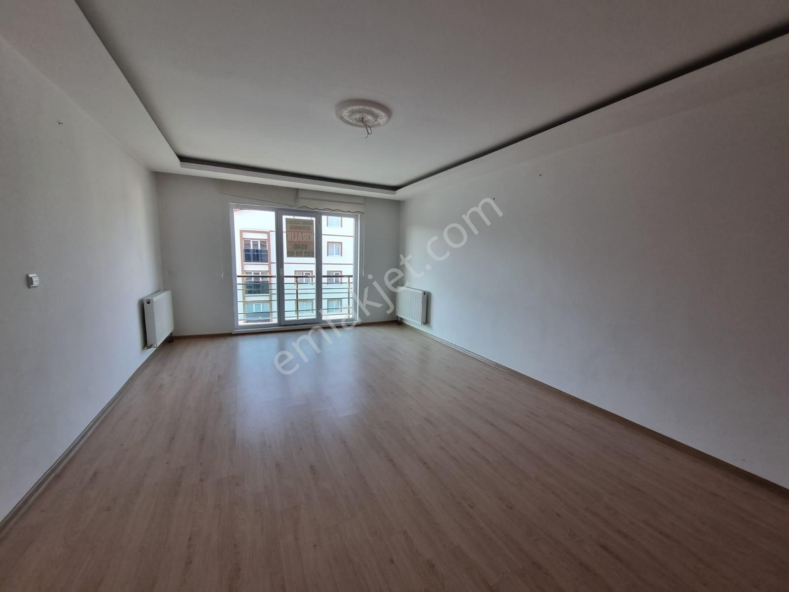 Yenikent Menderes Mahallesi 3+1 Kiralık Daire Geniş Ferah - Görsel 12