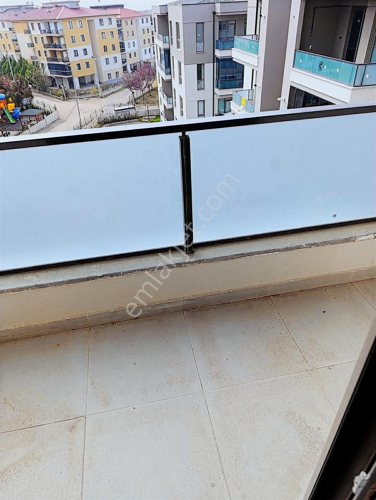 G A Dan Akçalar Lütfüoğlu 2+1 Havuzlu Daire - Görsel 16