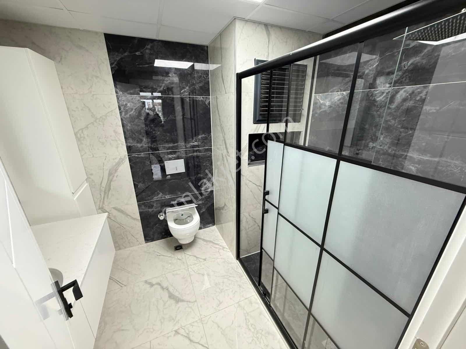 T.özal Fuar Alanına 2.dk Mesafede Herkat Tek Daire Göl Manzaralı - Görsel 16