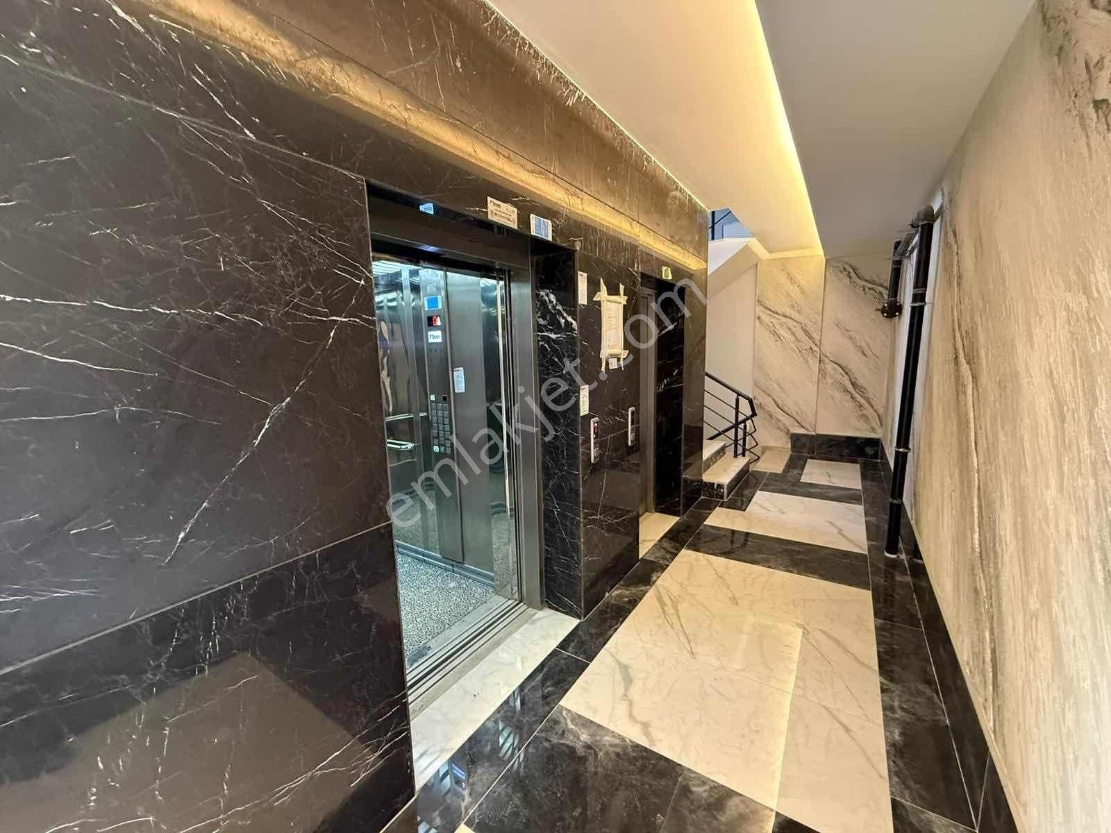 T.özal Fuar Alanına 2.dk Mesafede Herkat Tek Daire Göl Manzaralı - Görsel 29