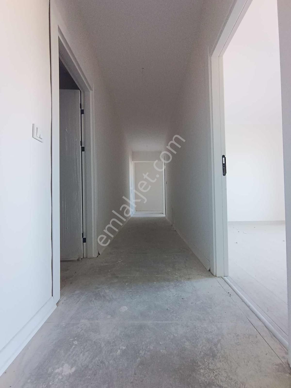 Fahri Korutürk Mh. Ana Caddede Asansörlü 4+1 Satılık Sıfır Daire - Görsel 29