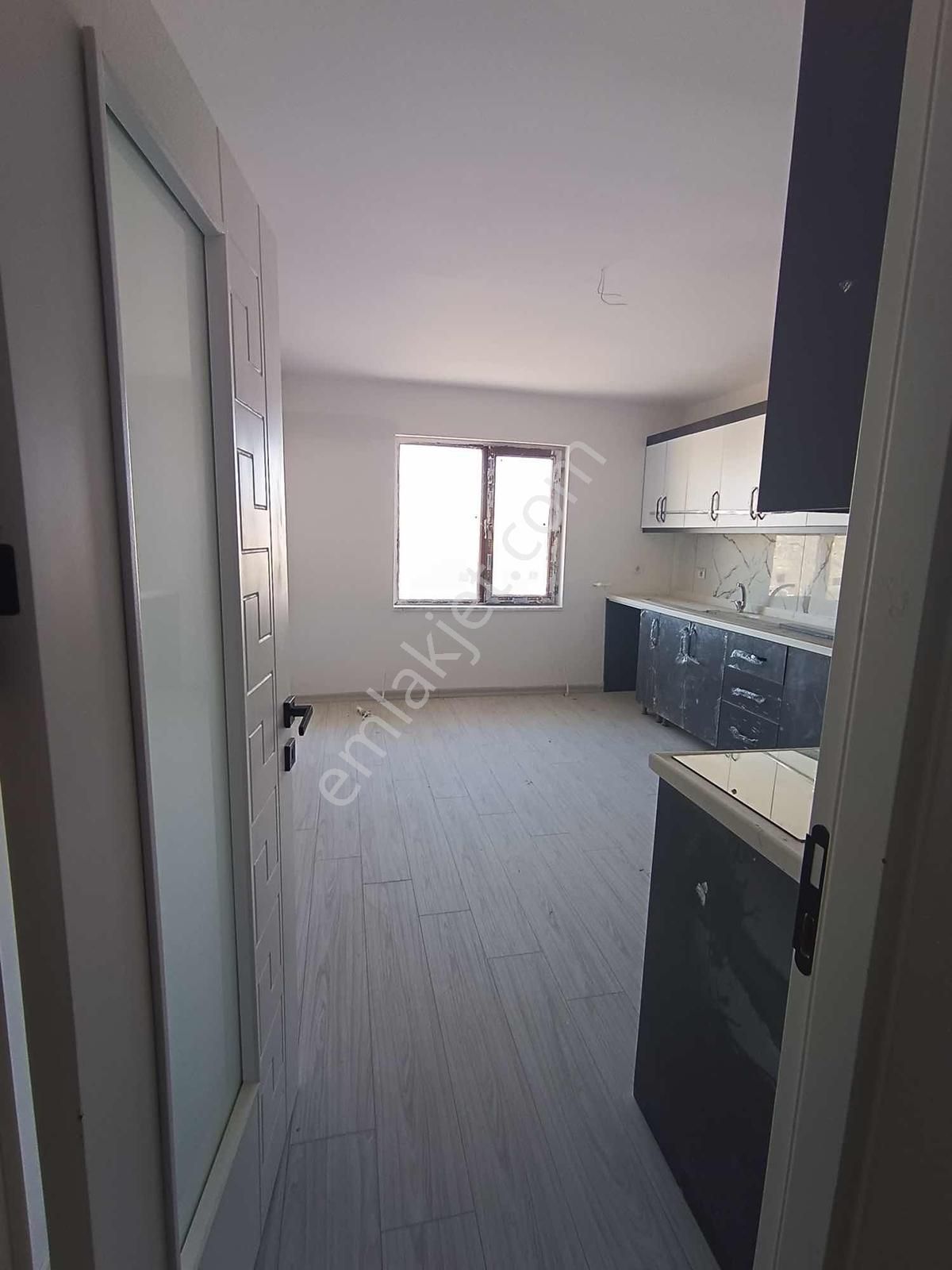 Fahri Korutürk Mh. Ana Caddede Asansörlü 4+1 Satılık Sıfır Daire - Görsel 11