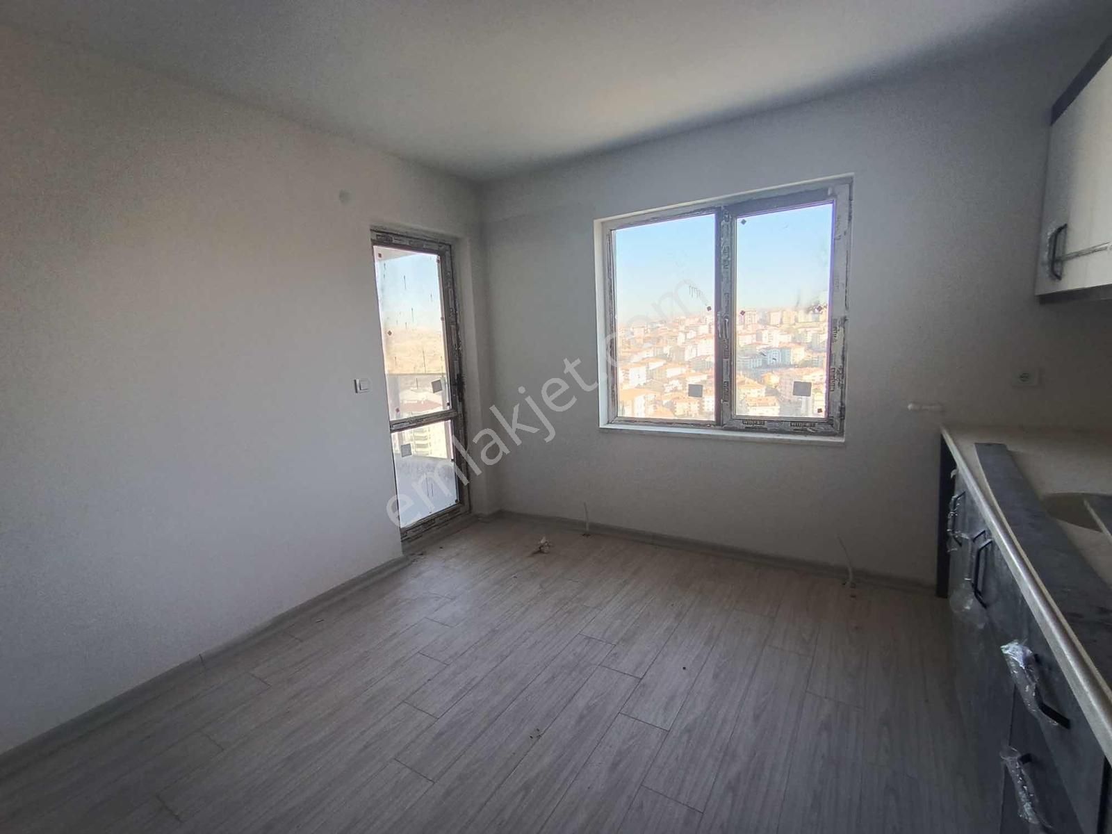 Fahri Korutürk Mh. Ana Caddede Asansörlü 4+1 Satılık Sıfır Daire - Görsel 28