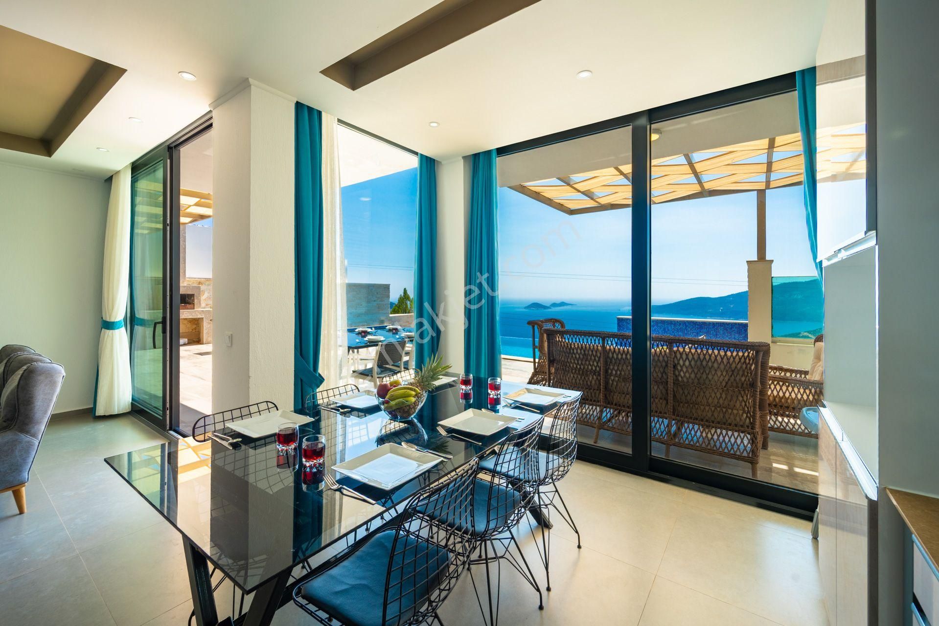 Kalkan Kördere'de Deniz Manzaralı, Jakuzili Villa - Görsel 14