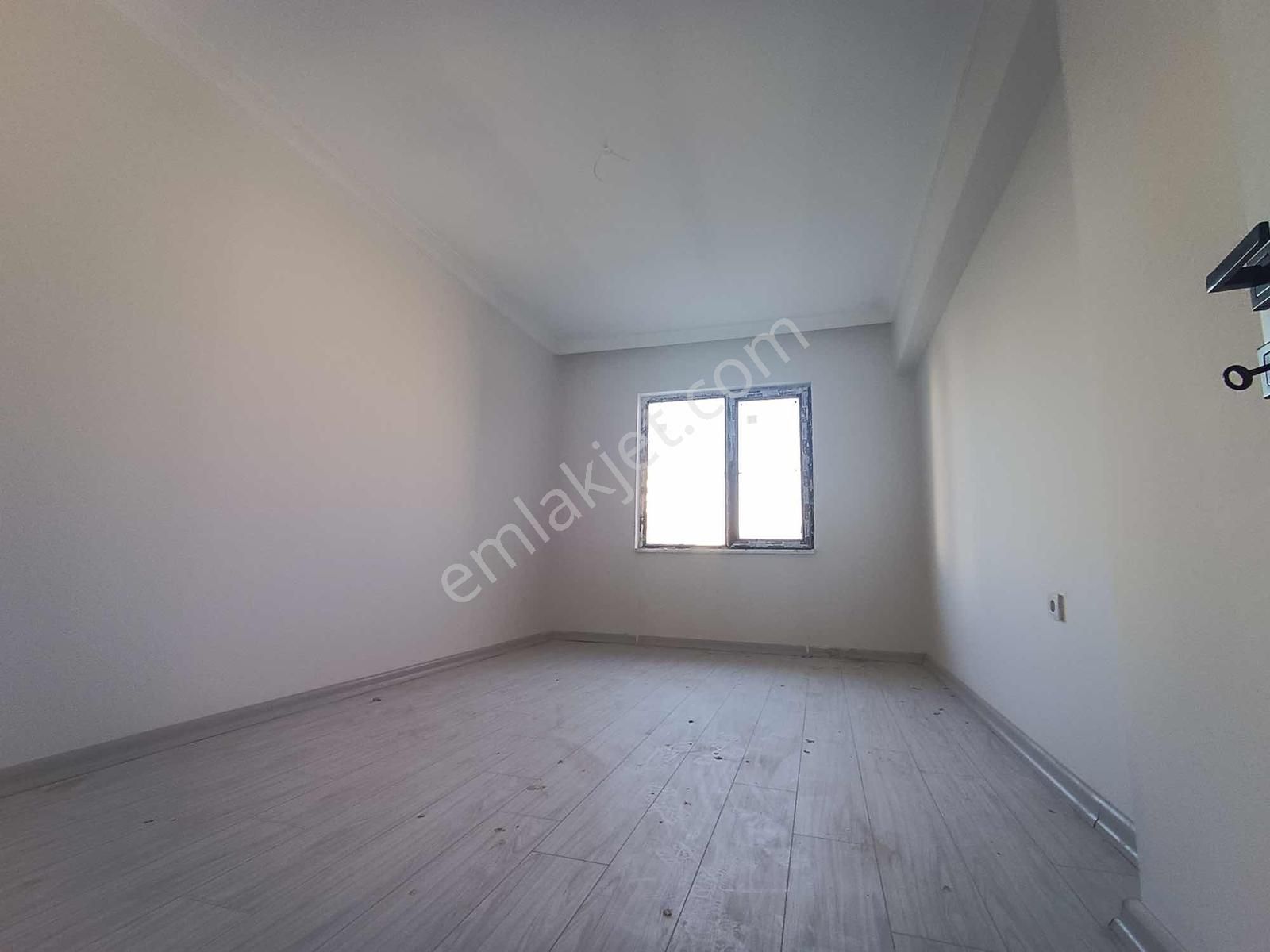 Fahri Korutürk Mh. Ana Caddede Asansörlü 3+1 Satılık Sıfır Daire - Görsel 11