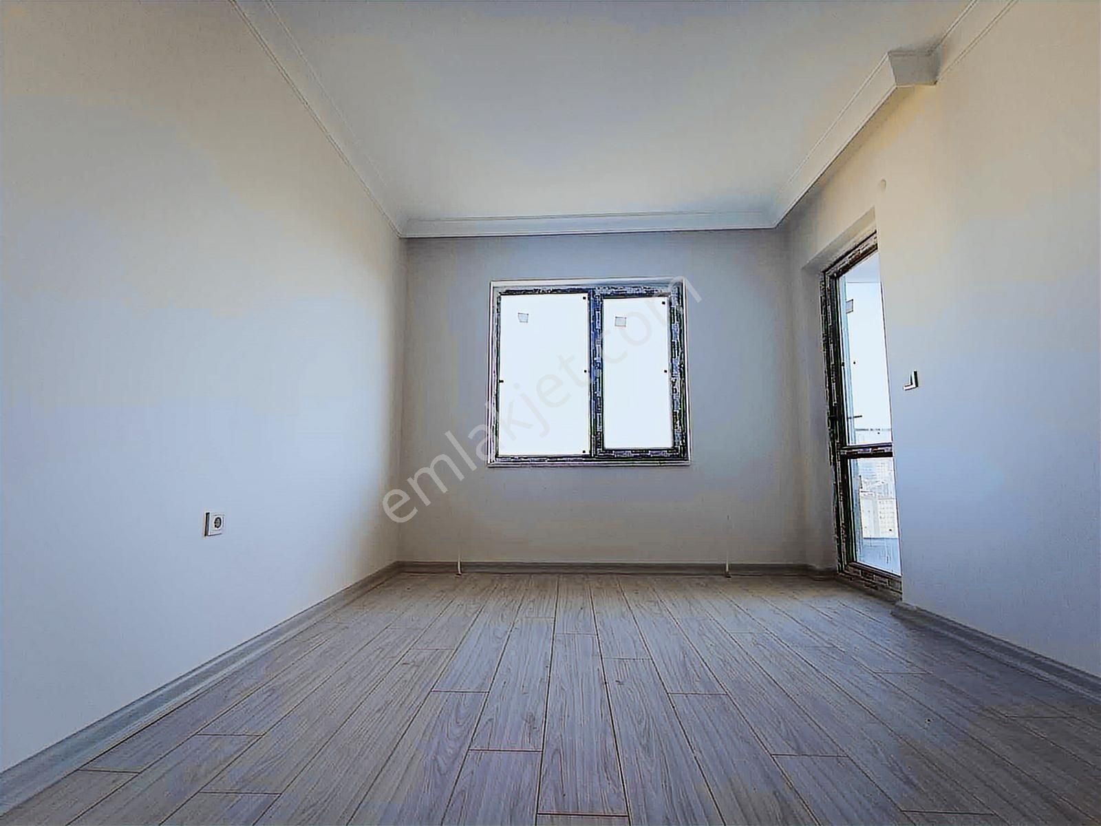 Fahri Korutürk Mh. Ana Caddede Asansörlü 3+1 Satılık Sıfır Daire - Görsel 15