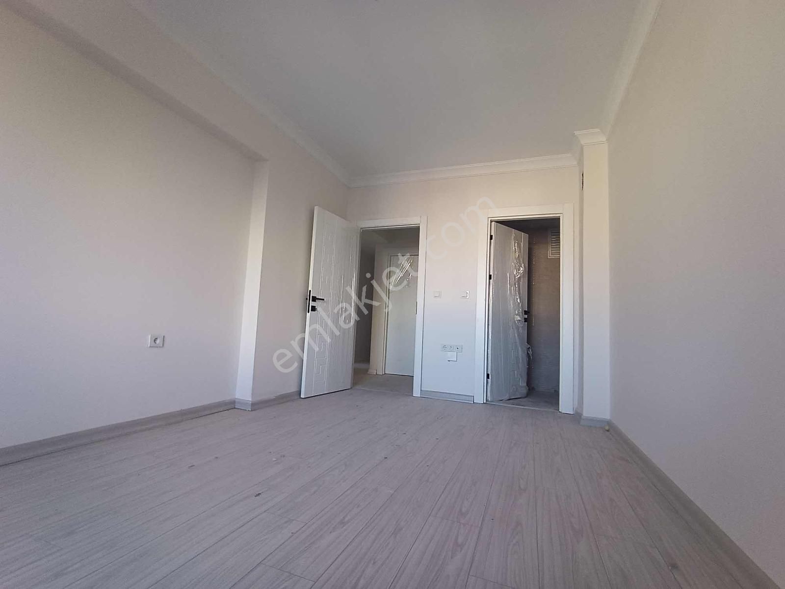 Fahri Korutürk Mh. Ana Caddede Asansörlü 3+1 Satılık Sıfır Daire - Görsel 28