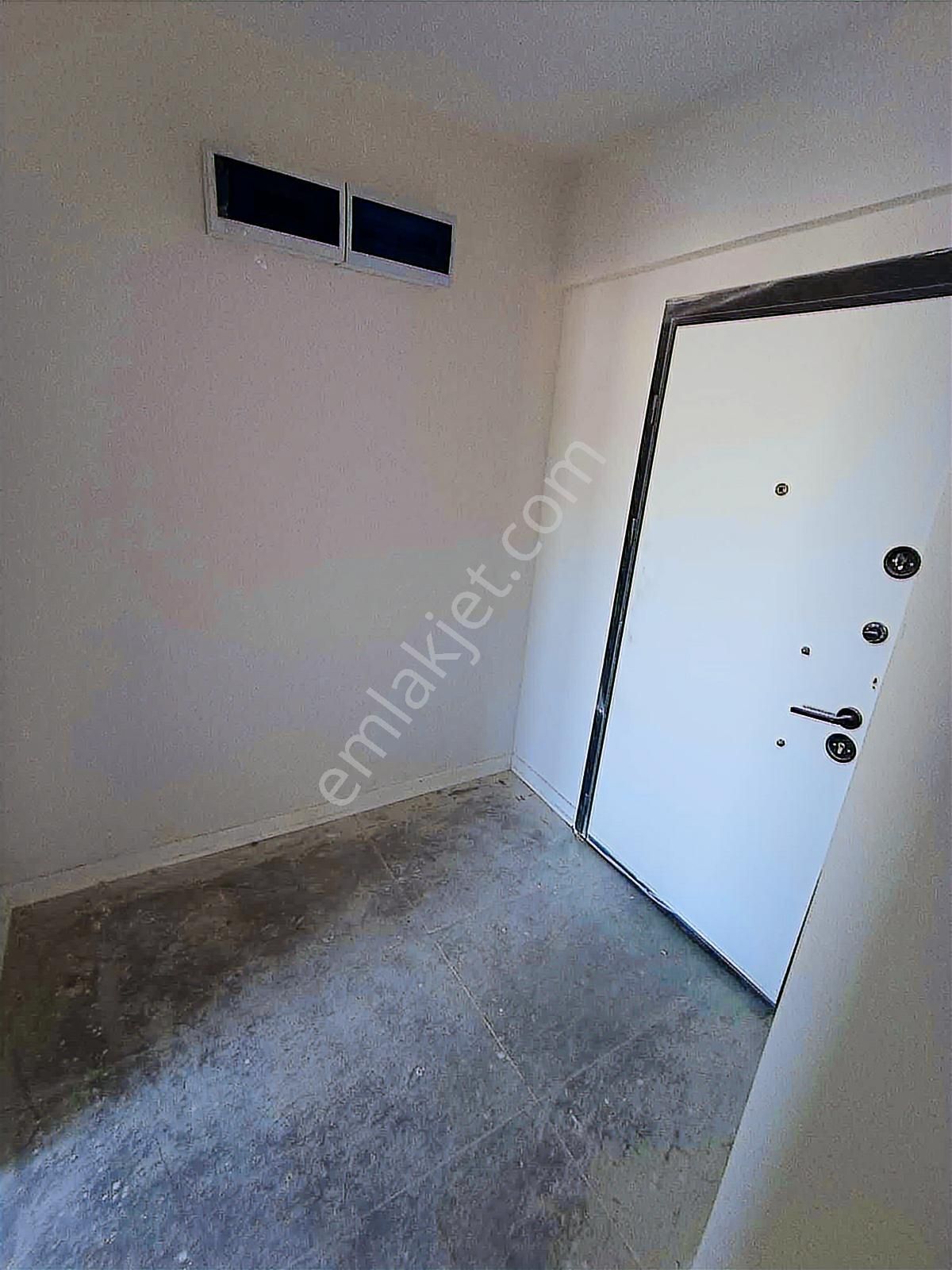 Fahri Korutürk Mh. Ana Caddede Asansörlü 3+1 Satılık Sıfır Daire - Görsel 8