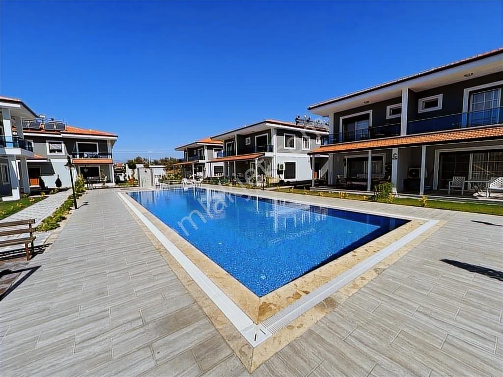 Paşa Emlaktan Dalaman'da Havuzlu Sitede 2+1 Sıfır Villa