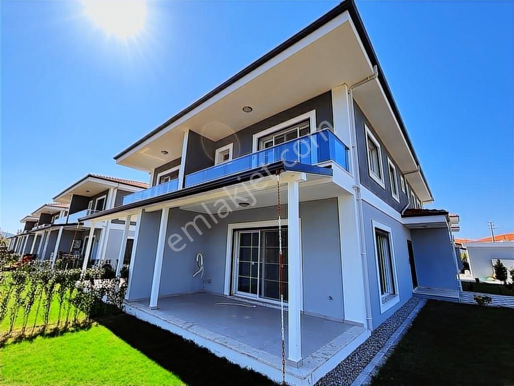 Paşa Emlaktan Dalaman'da Havuzlu Sitede 2+1 Sıfır Villa - Görsel 17
