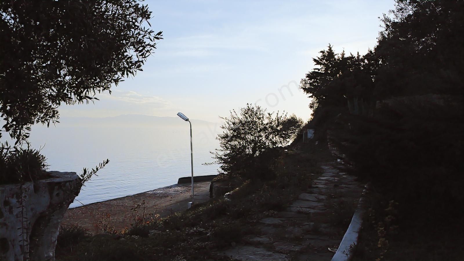 Gemlik Karacaali De Denize Sıfır Site İçi Havuzlu Triplex Villa - Görsel 27