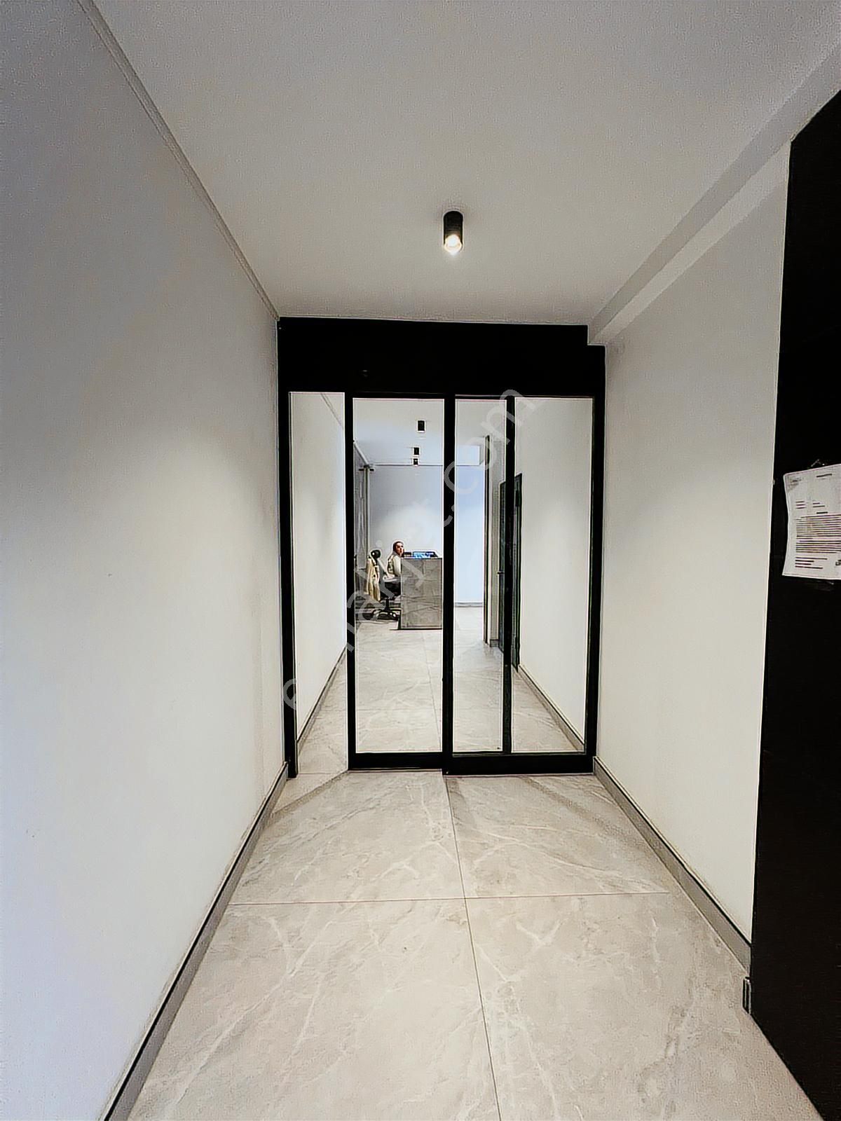 Ft Plaza'da Kiralık Ofis Katı - Görsel 8