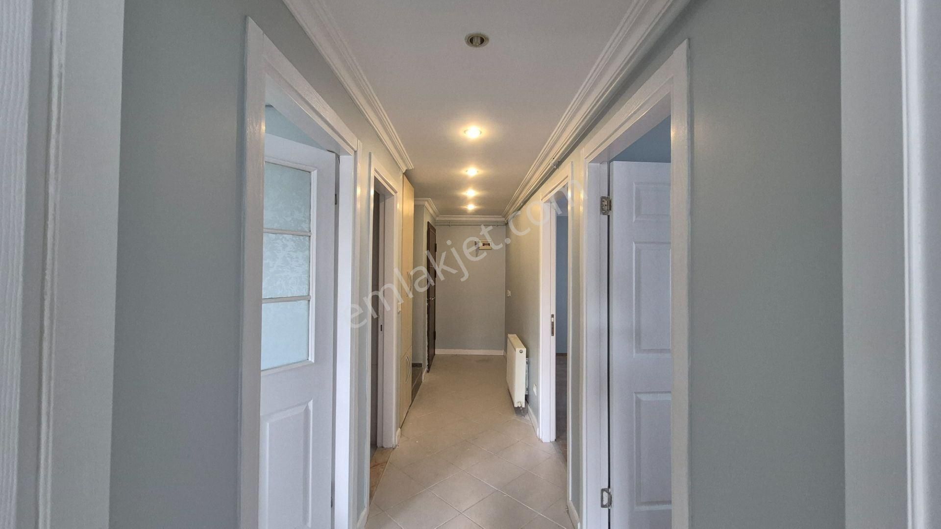 Üsküdar Ferah Mah 4+1 + Teras Kiralık Dubleks Daire Enta Emlak - Görsel 9