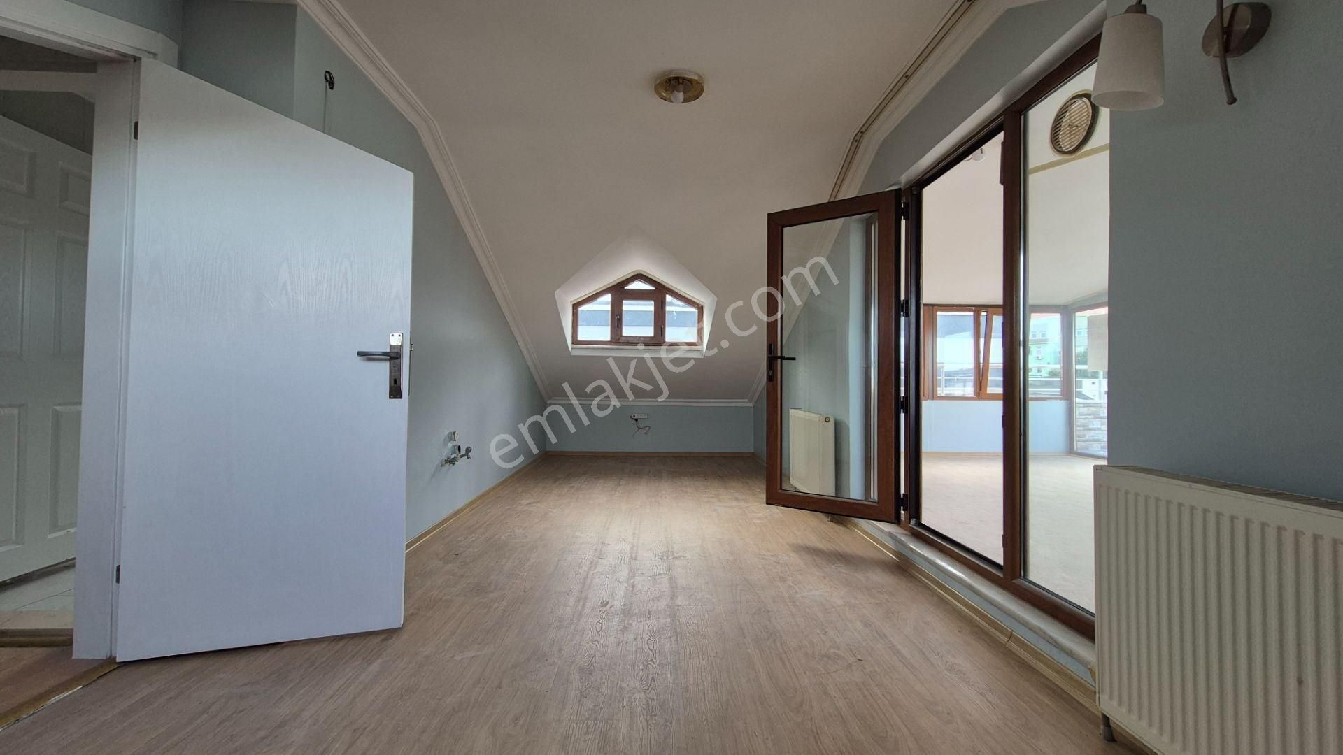 Üsküdar Ferah Mah 4+1 + Teras Kiralık Dubleks Daire Enta Emlak - Görsel 26