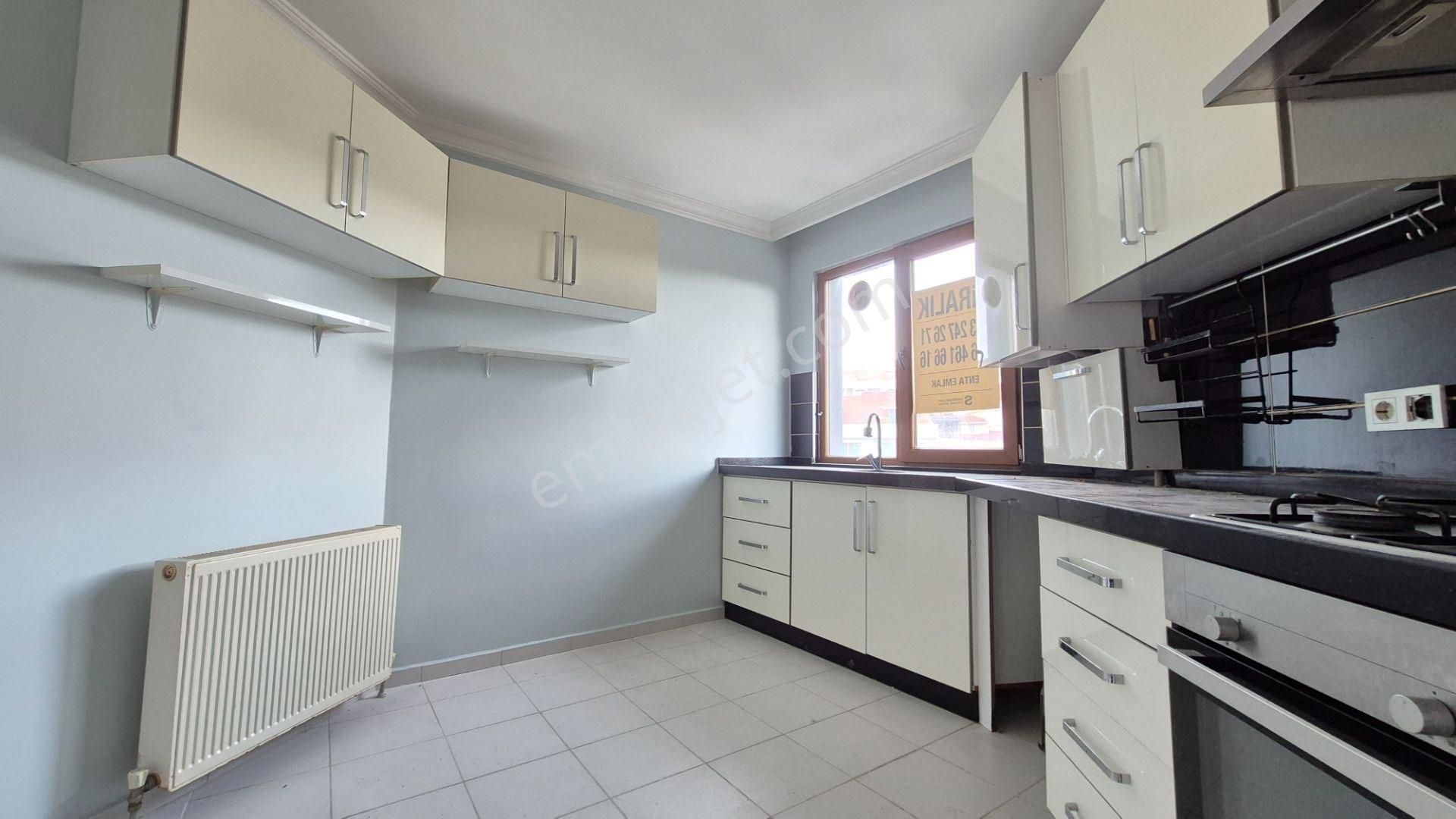 Üsküdar Ferah Mah 4+1 + Teras Kiralık Dubleks Daire Enta Emlak - Görsel 11