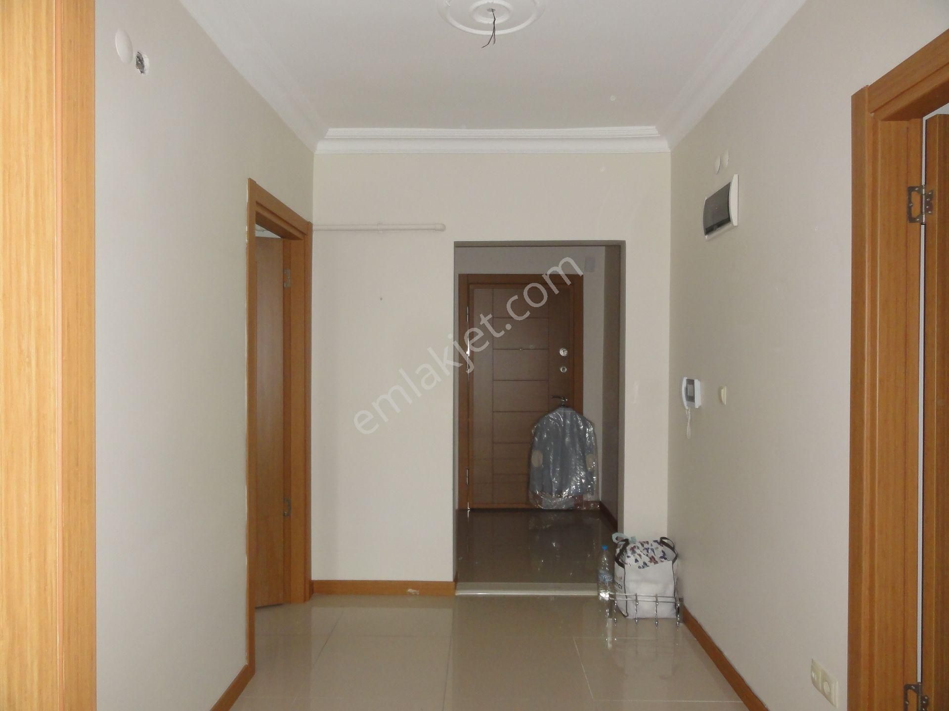 Dora'dan Gökçeren Sitesinde 3+1 Ferah Daire - Görsel 7