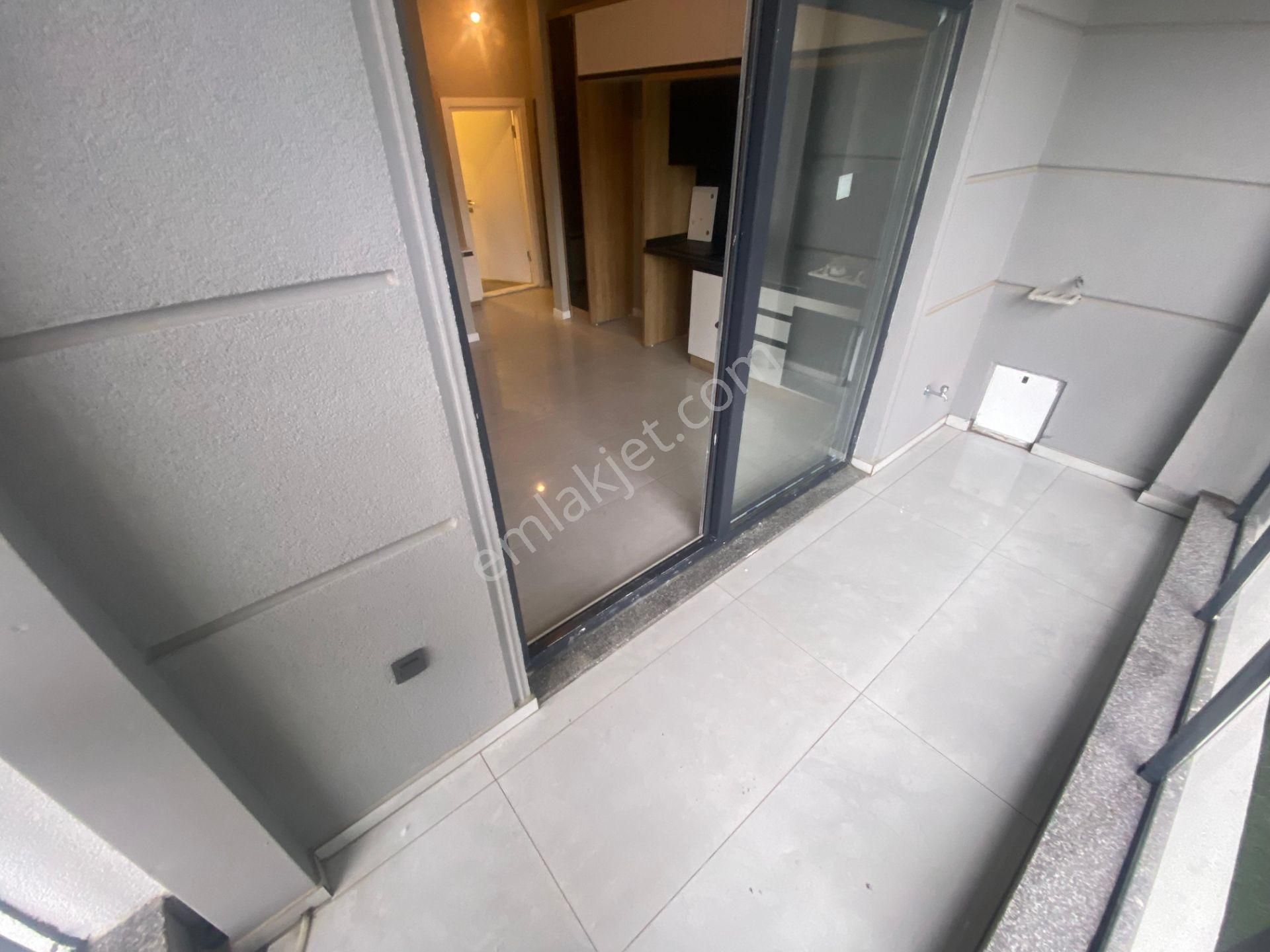 Mera Emlak Altınkumda Y.ısıtmalı Ara Kat 1+1 65m2 Ultralüx Daire - Görsel 8