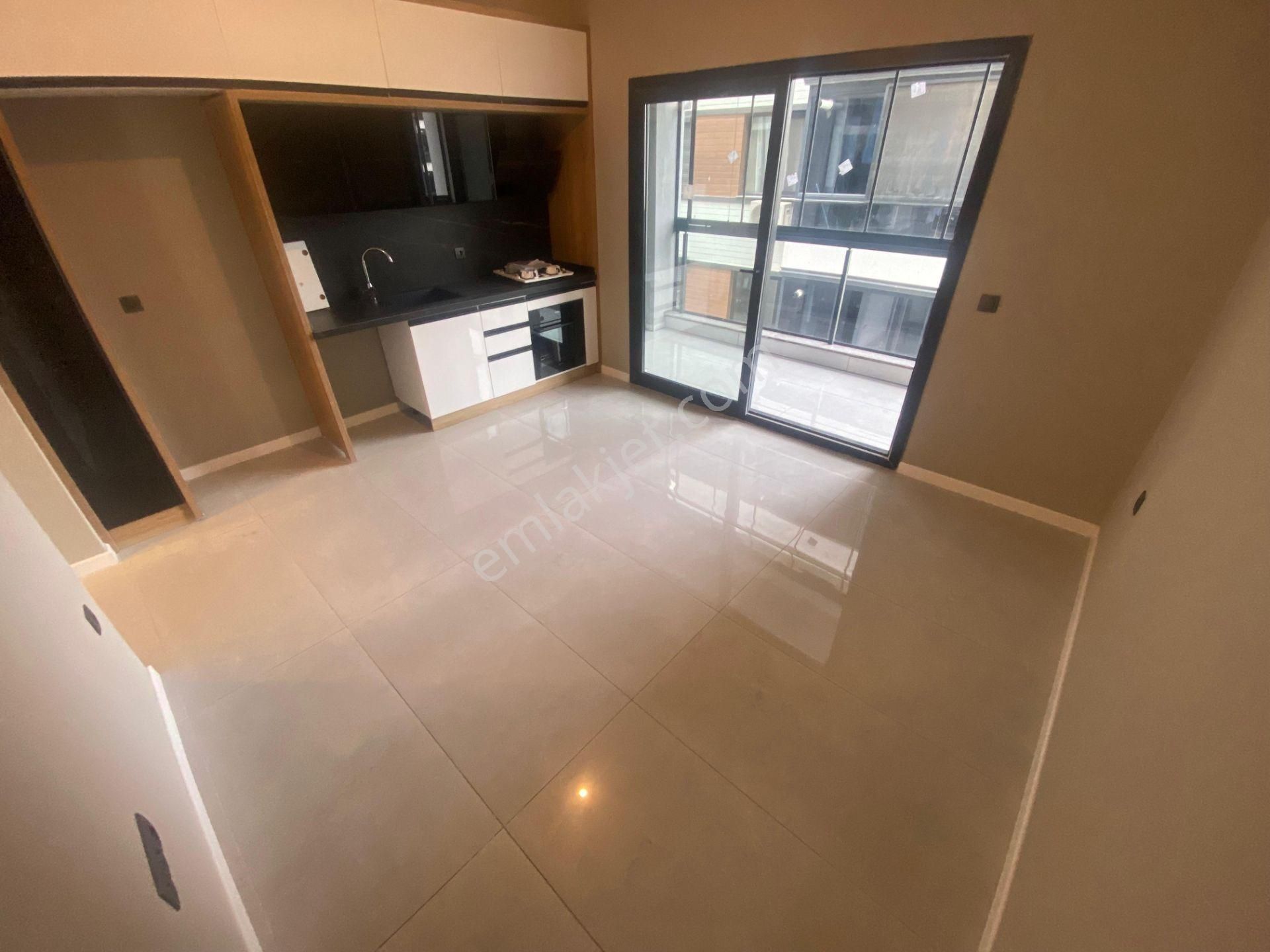 Mera Emlak Altınkumda Y.ısıtmalı Ara Kat 1+1 65m2 Ultralüx Daire