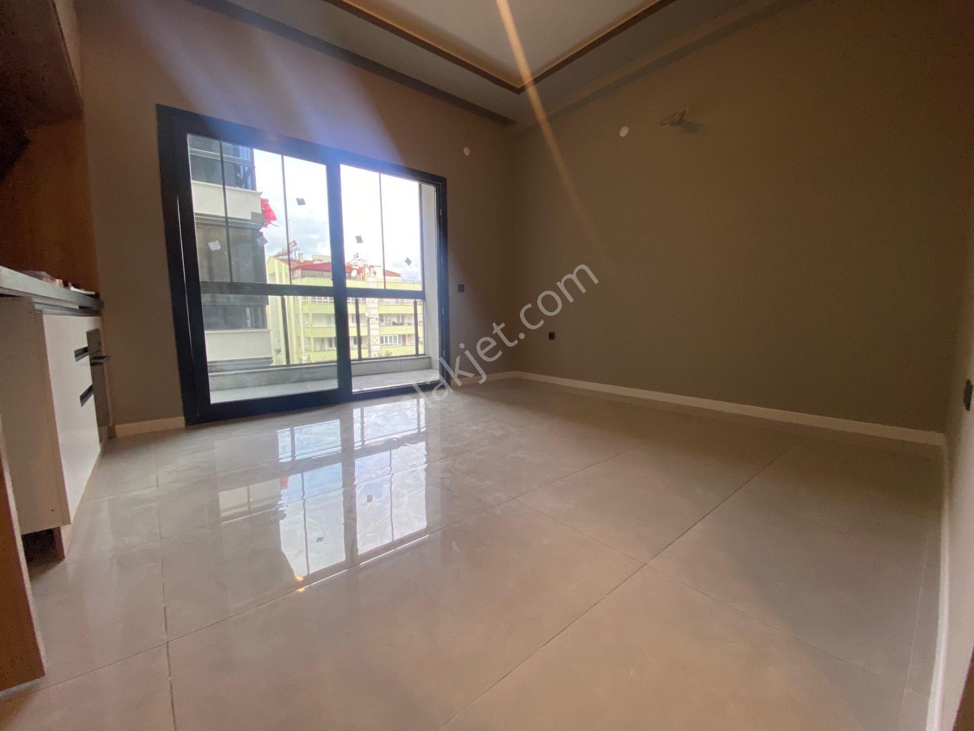 Mera Emlak Altınkumda Y.ısıtmalı Ara Kat 1+1 65m2 Ultralüx Daire - Görsel 11