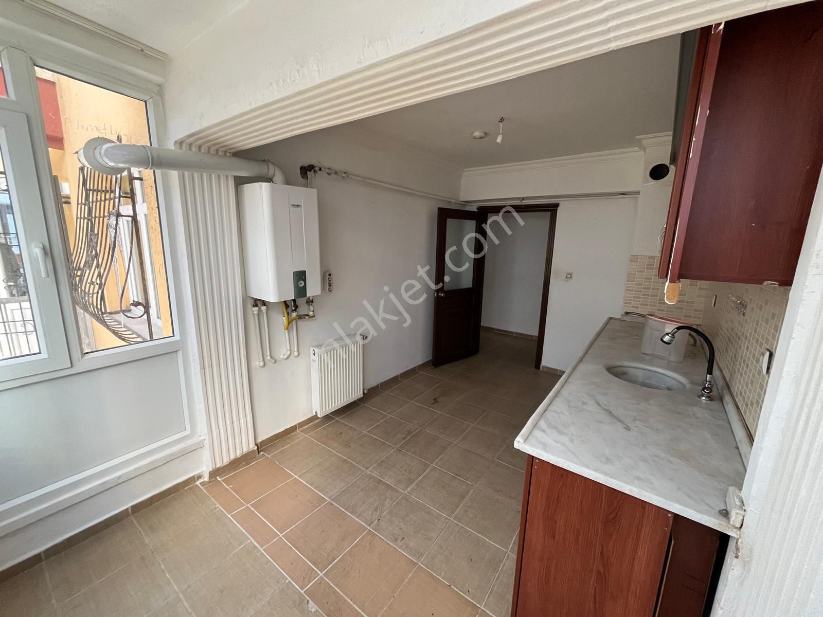 Bilgen Vatan'dan Bağlarbaşı Merkez'de Katta Bu Fiyata Son Daireler 1. Kat 3+1 Satılık Daire - Görsel 7