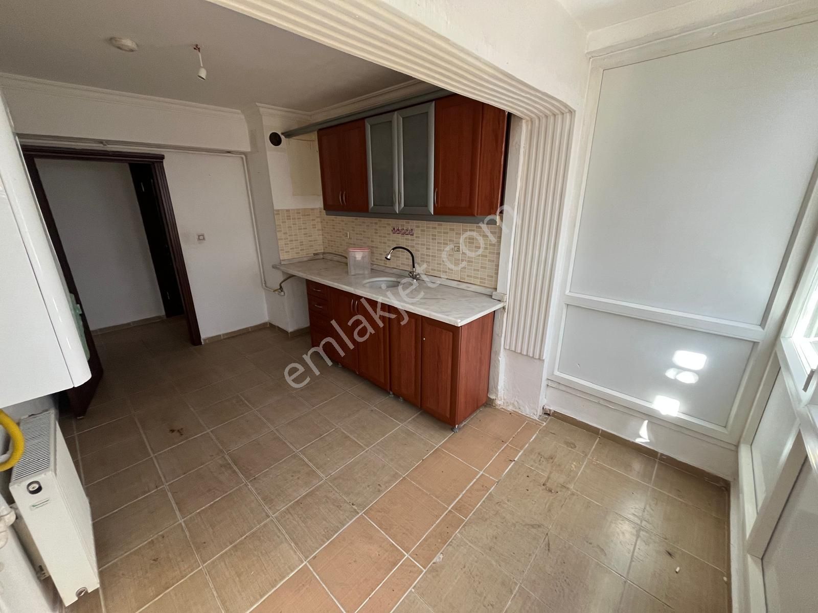 Bilgen Vatan'dan Bağlarbaşı Merkez'de Katta Bu Fiyata Son Daireler 1. Kat 3+1 Satılık Daire - Görsel 4