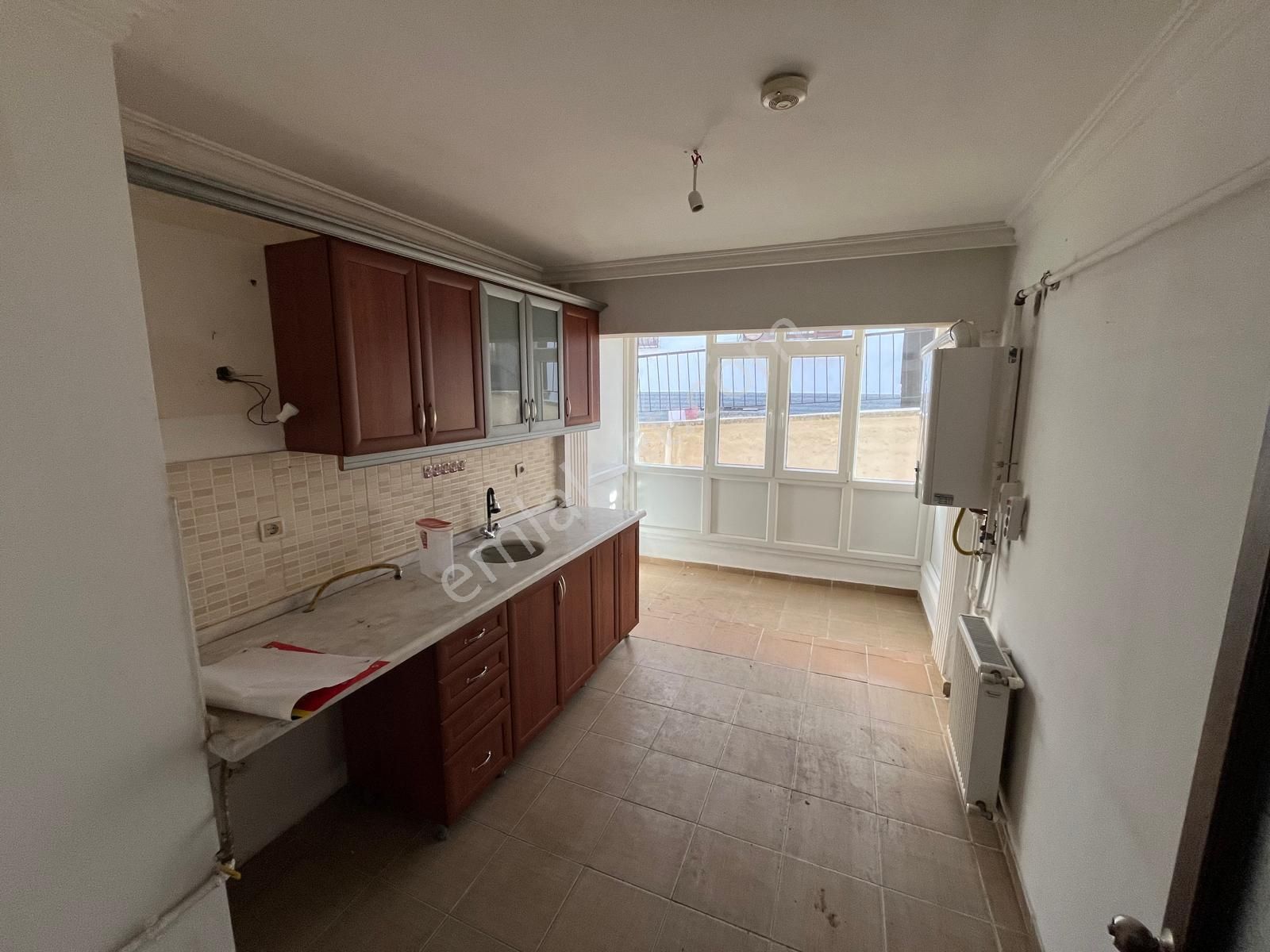 Bilgen Vatan'dan Bağlarbaşı Merkez'de Katta Bu Fiyata Son Daireler 1. Kat 3+1 Satılık Daire - Görsel 5