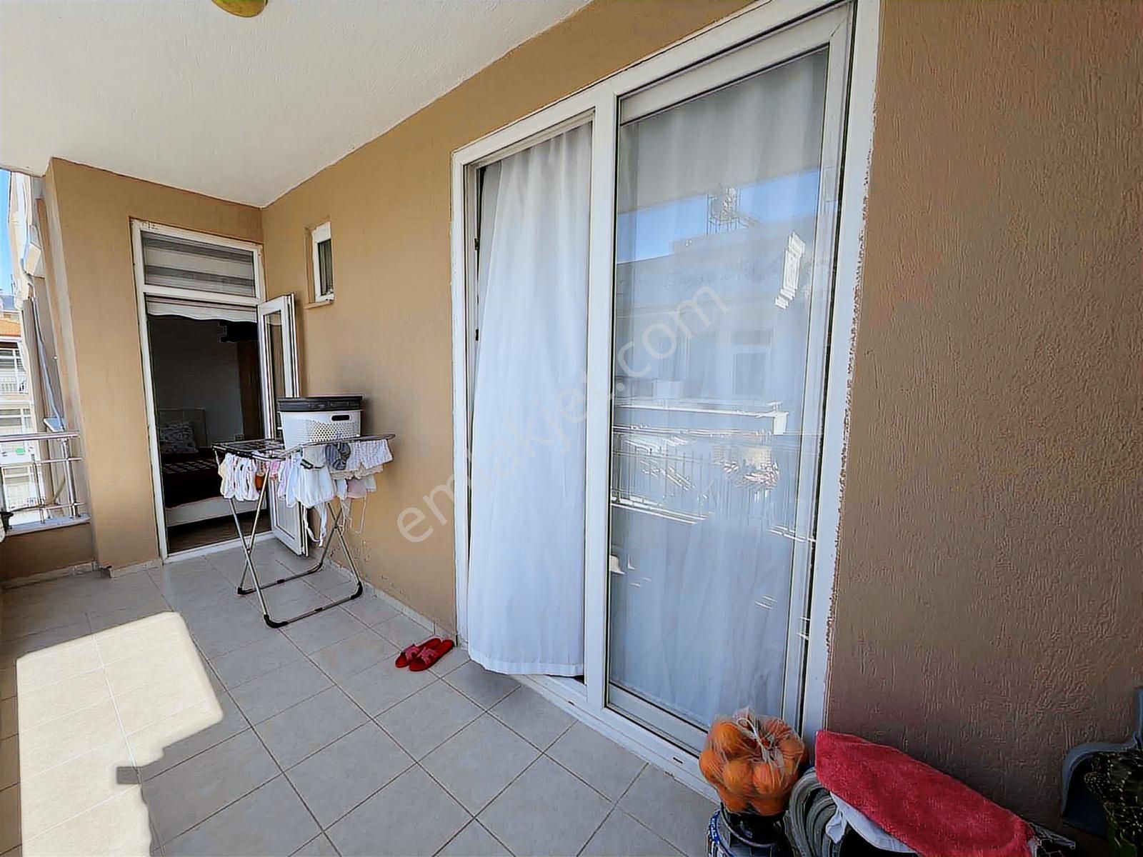 Fiyatı Düşen Sarılarda 3. Kat 2+1 Satılık Daire - Görsel 6