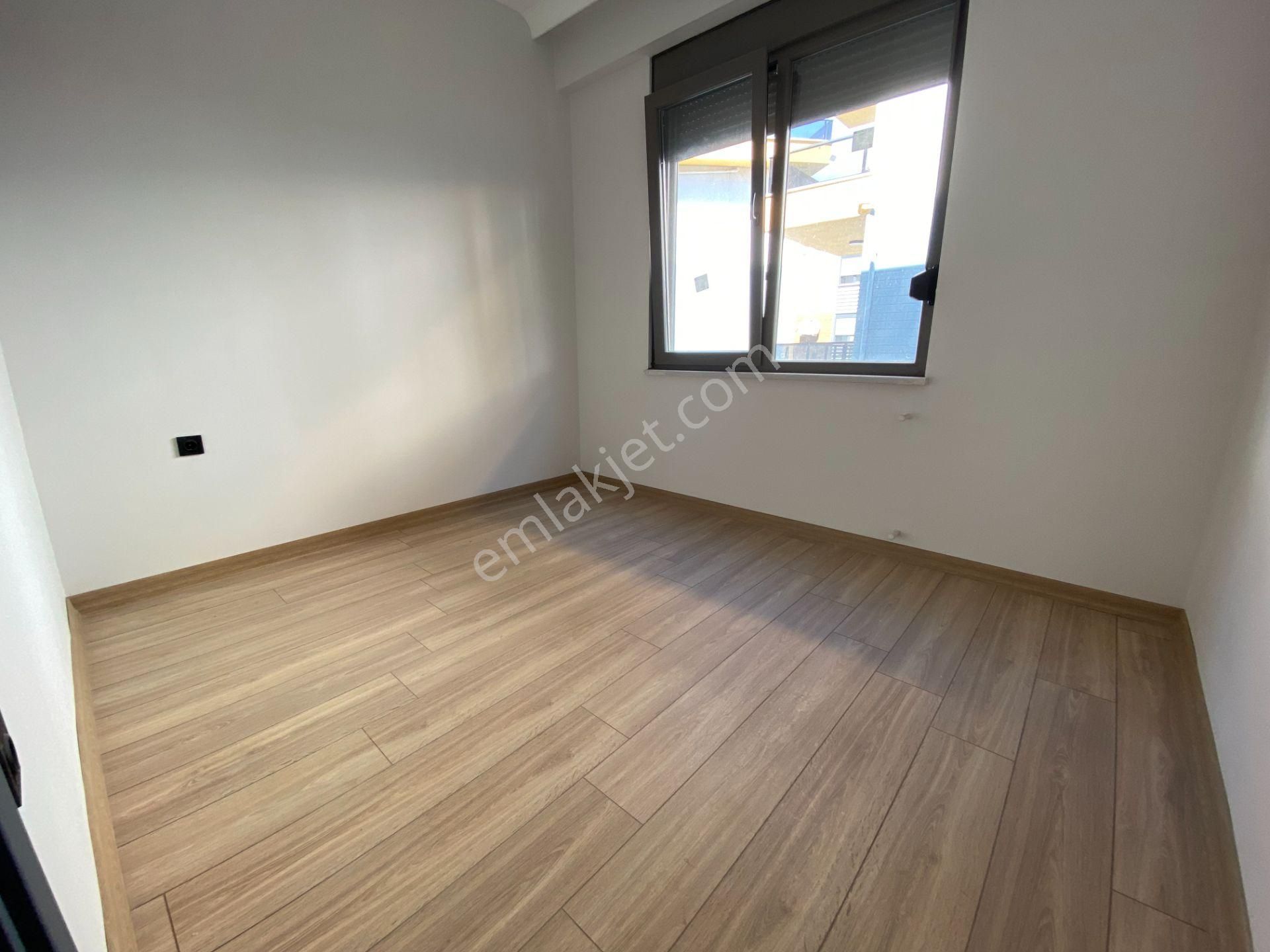 ▀mera Emlaktan Altınkumda Sıfır Asansörlü Ara Kat 1+1 Lüx Daire - Görsel 13