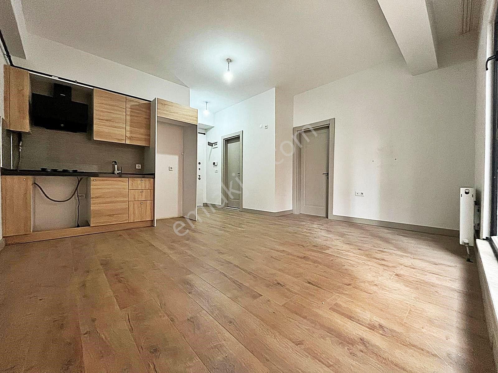 Az-er Yapıdan Çerkezköy'de İskanlı Kombili Satılık 1+1 Yatırımlık Daire!! - Görsel 2