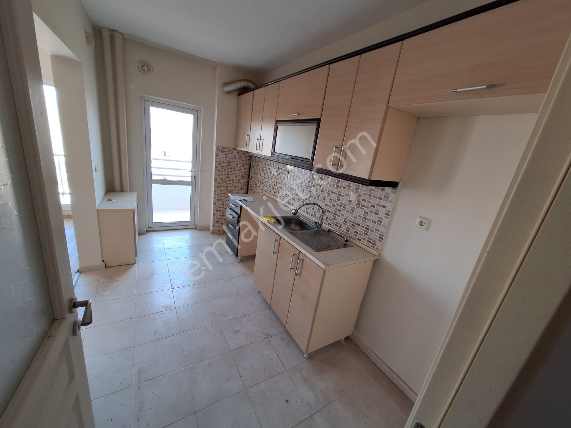 2. Bölge Migros Karşısı En Üst Kat - Görsel 2