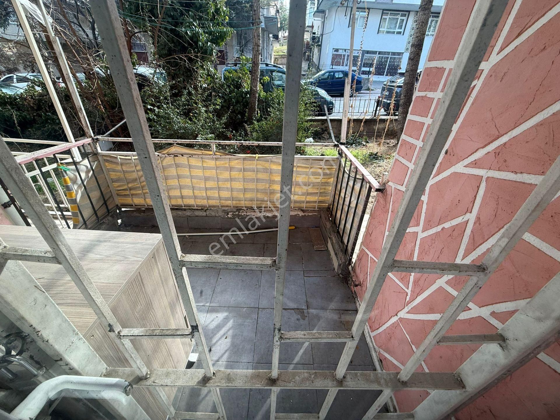 Bilgen Vatan'dan Tepebaşı Diş Hastahane Dibinde Giriş Kat Lüks Yapılı Masrafsız 3+1 Satılık Daire - Görsel 6