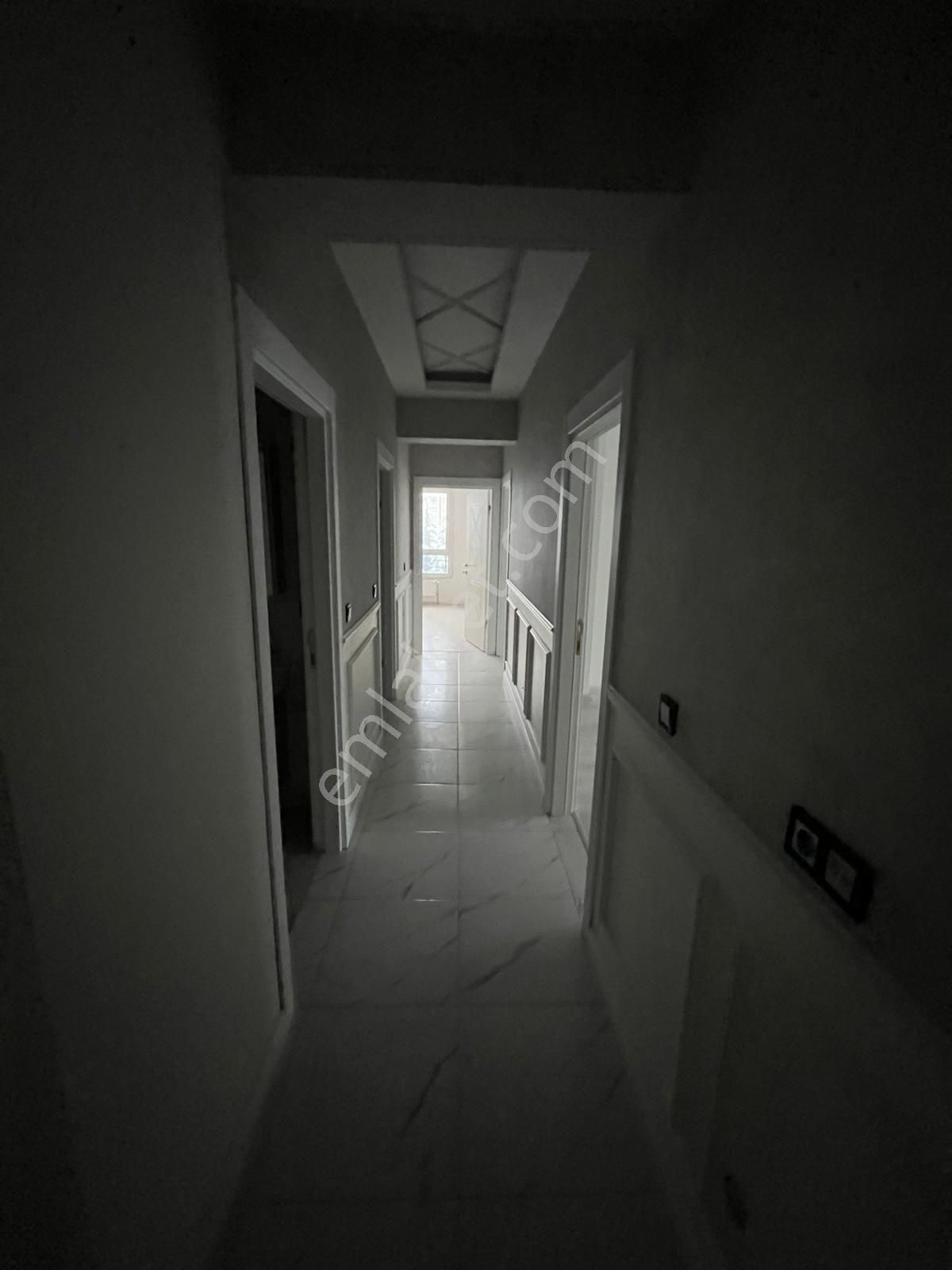 Bahçelievler Mahallesinde Harika Konumlu Yatay Mimari//3+1 - Görsel 21