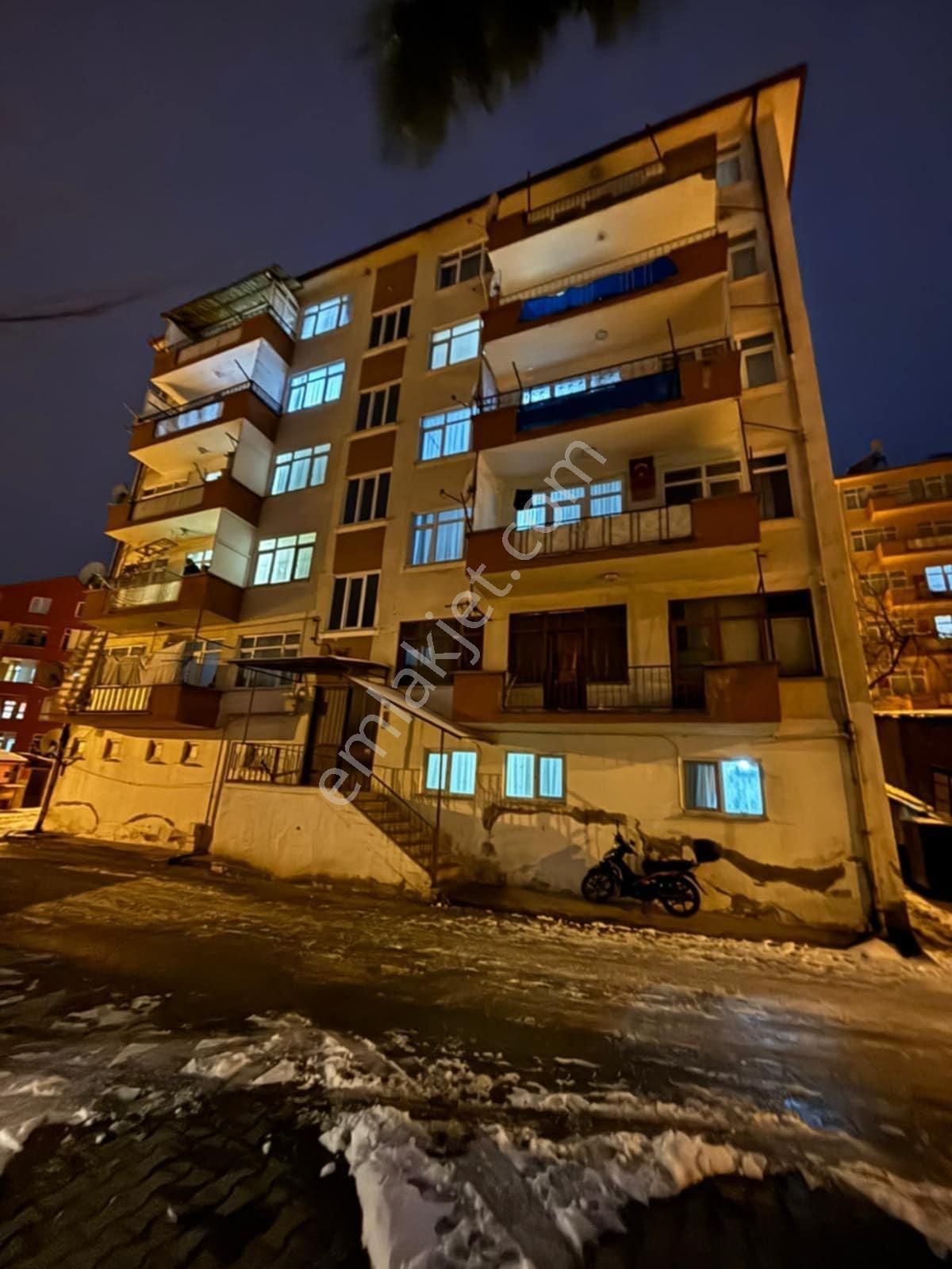 Candaroğulları Aydın Blokların Da Satılık 3+1 Daire İçi Yapılı - Görsel 3