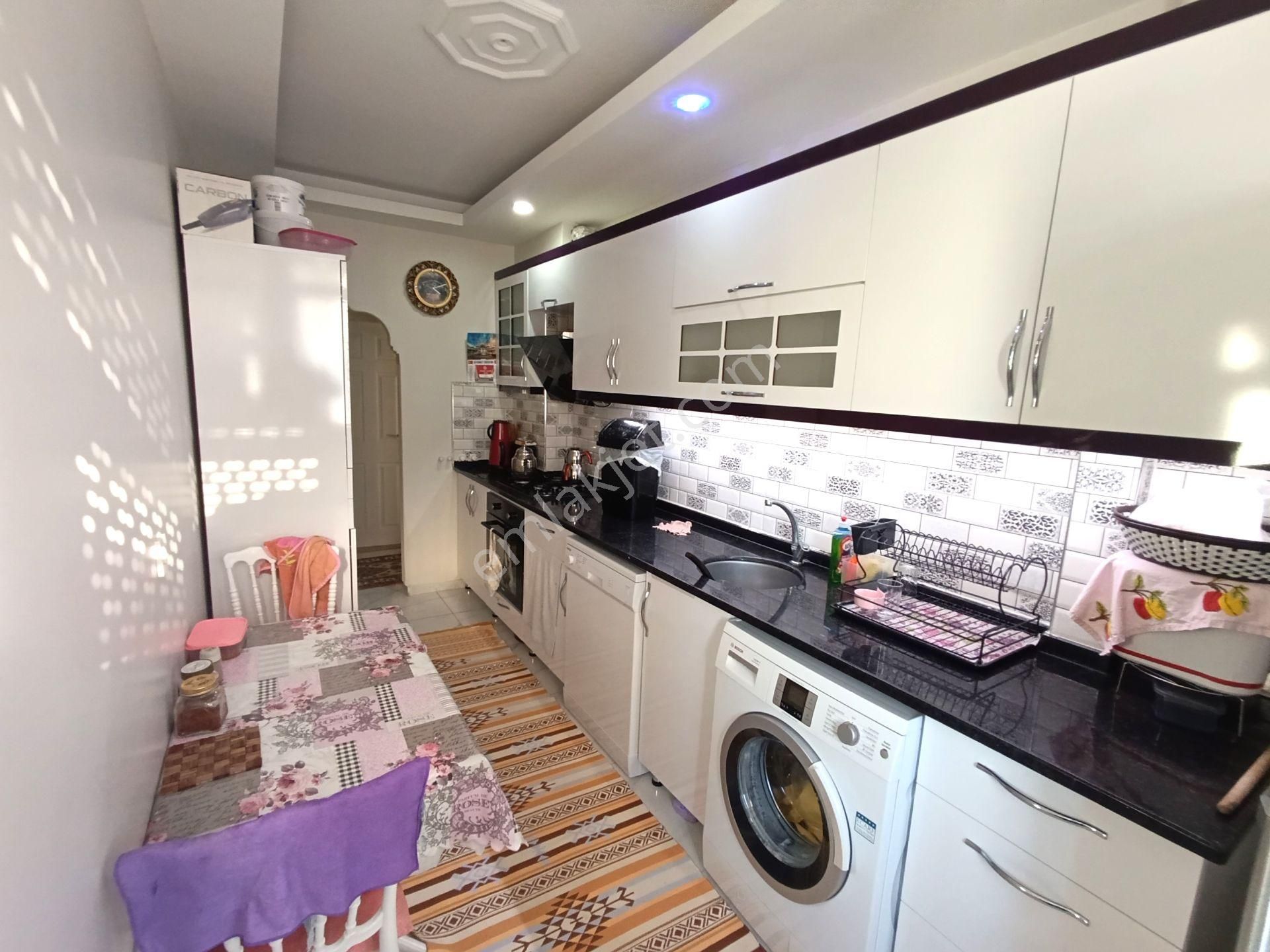 Dutlubahçe Mahallesinde Gazi Bulvarı Yakını , Masrafsız , Tadilatlı 2+1 Satılık Daire - Görsel 20