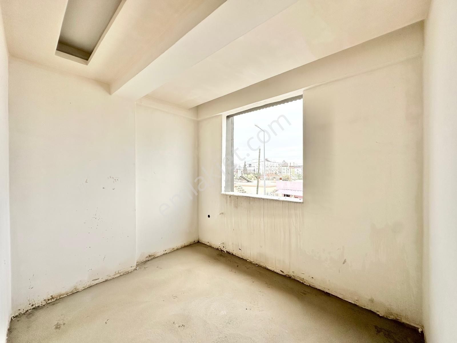 M.akif Ersoy'da Satılık Havuzlu Asansörlü Lüx 2+1 Sıfır Daire ! - Görsel 3