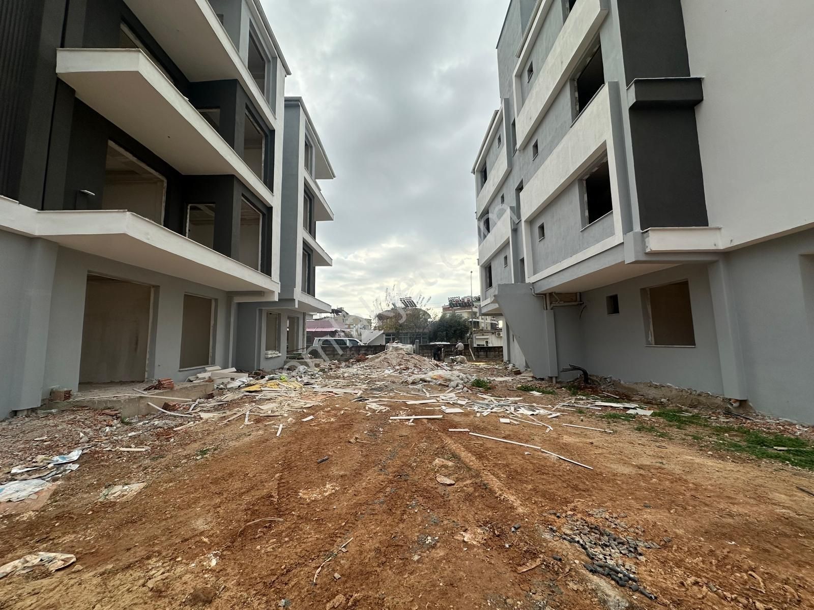 M.akif Ersoy'da Satılık Havuzlu Asansörlü Lüx 2+1 Sıfır Daire ! - Görsel 23