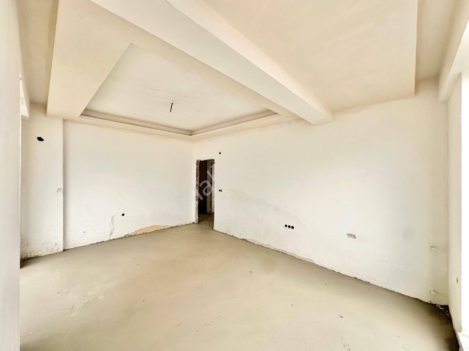 M.akif Ersoy'da Satılık Havuzlu Asansörlü Lüx 2+1 Sıfır Daire ! - Görsel 9