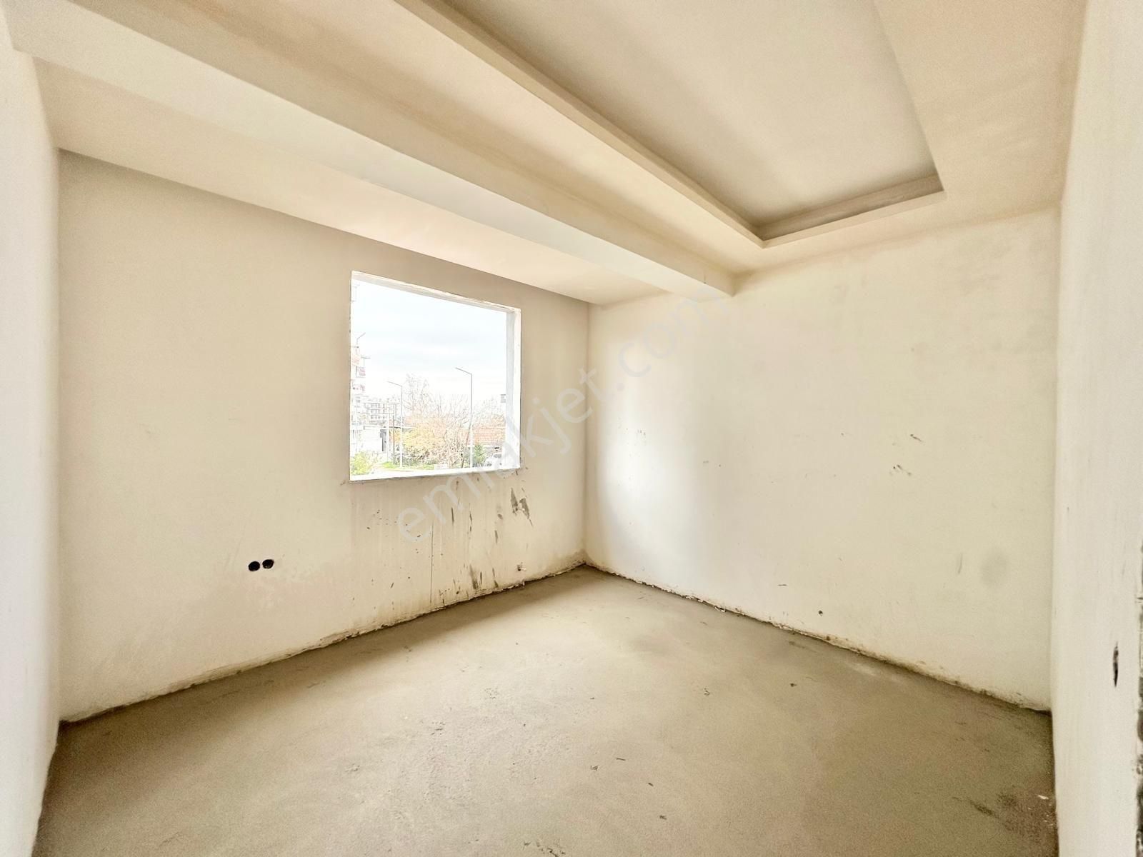 M.akif Ersoy'da Satılık Havuzlu Asansörlü Lüx 2+1 Sıfır Daire ! - Görsel 11