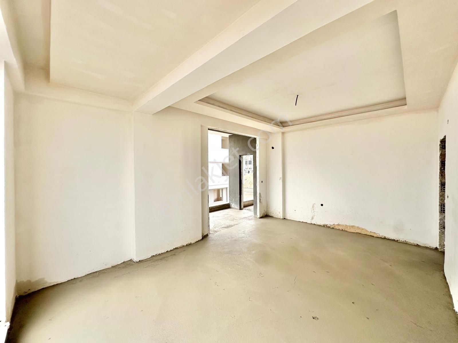 M.akif Ersoy'da Satılık Havuzlu Asansörlü Lüx 2+1 Sıfır Daire ! - Görsel 18