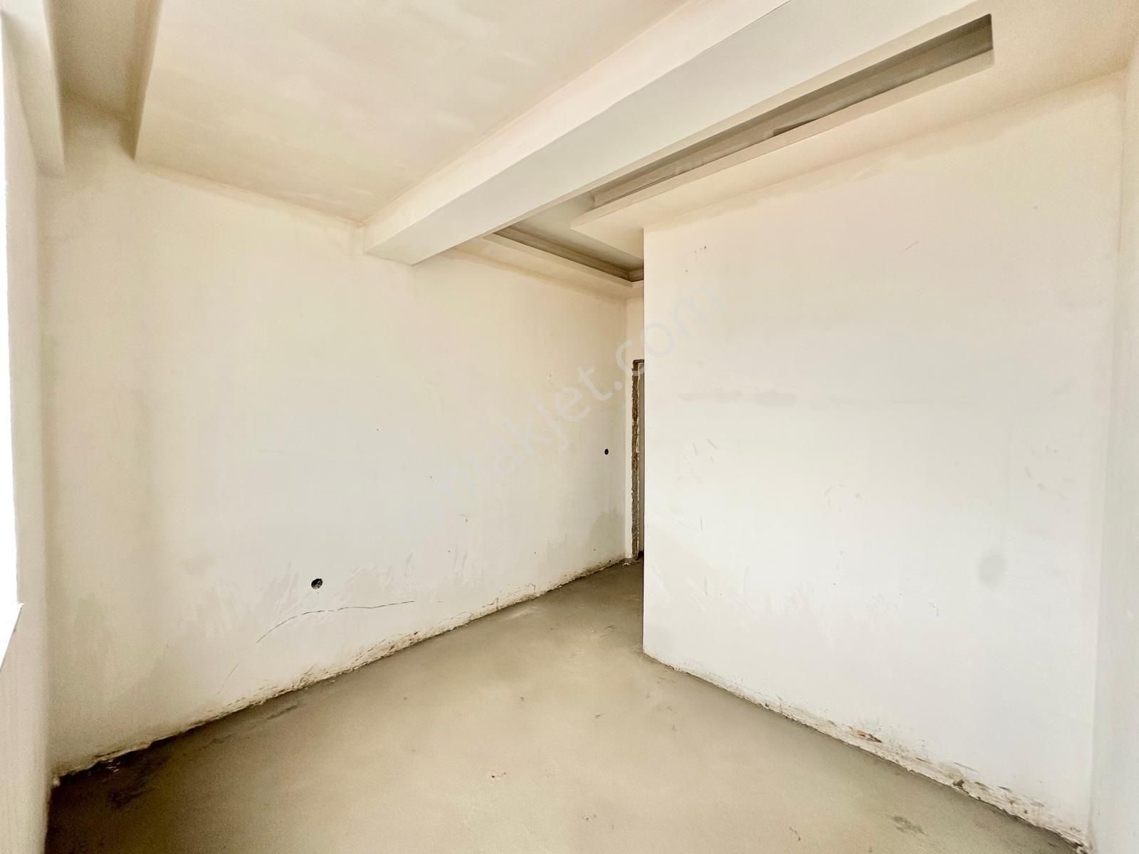 M.akif Ersoy'da Satılık Havuzlu Asansörlü Lüx 2+1 Sıfır Daire ! - Görsel 20