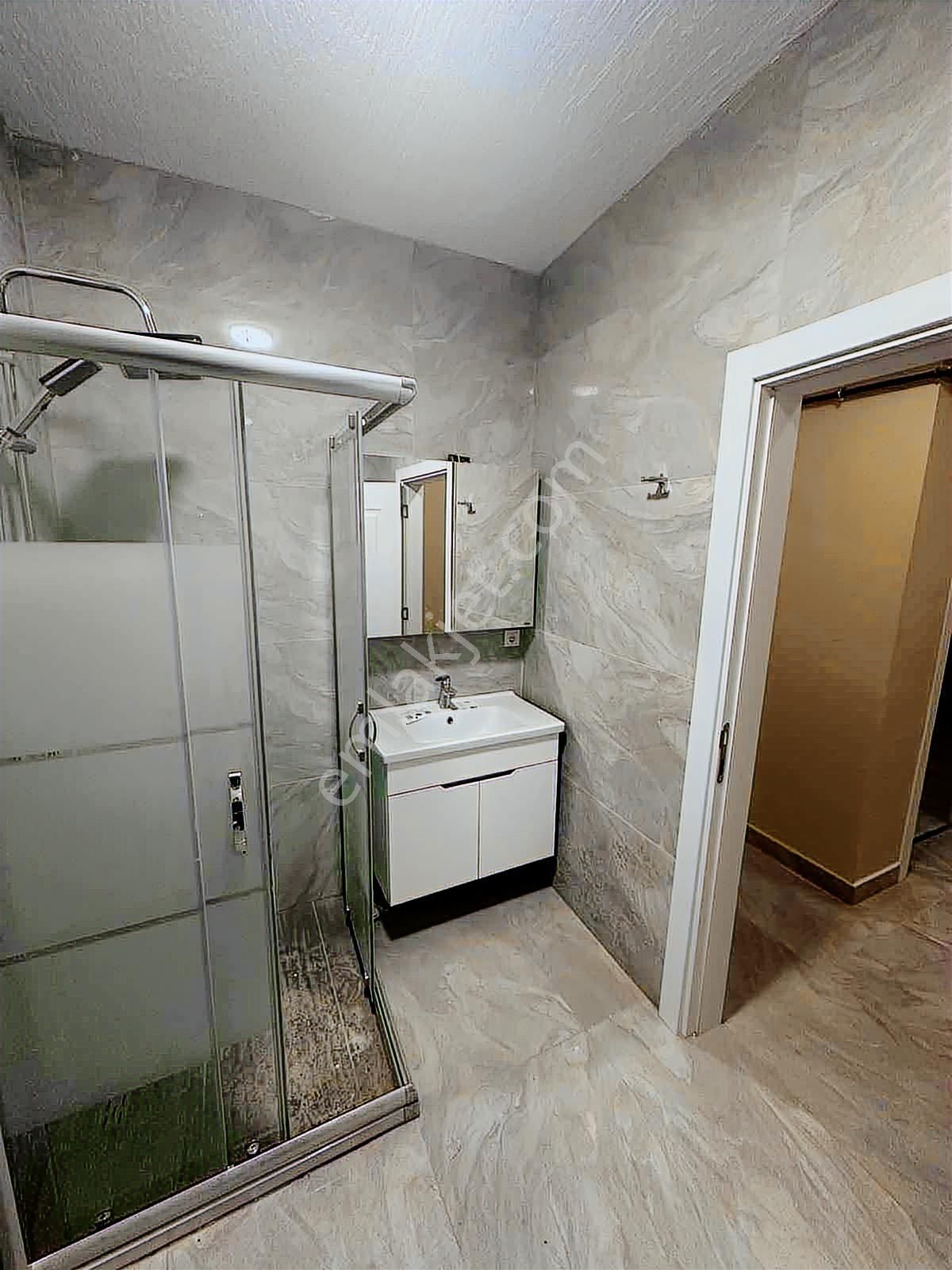 Sarıyer Cumhuriyet Mahallesin'de 2+1 Sıfır Daire - Görsel 26