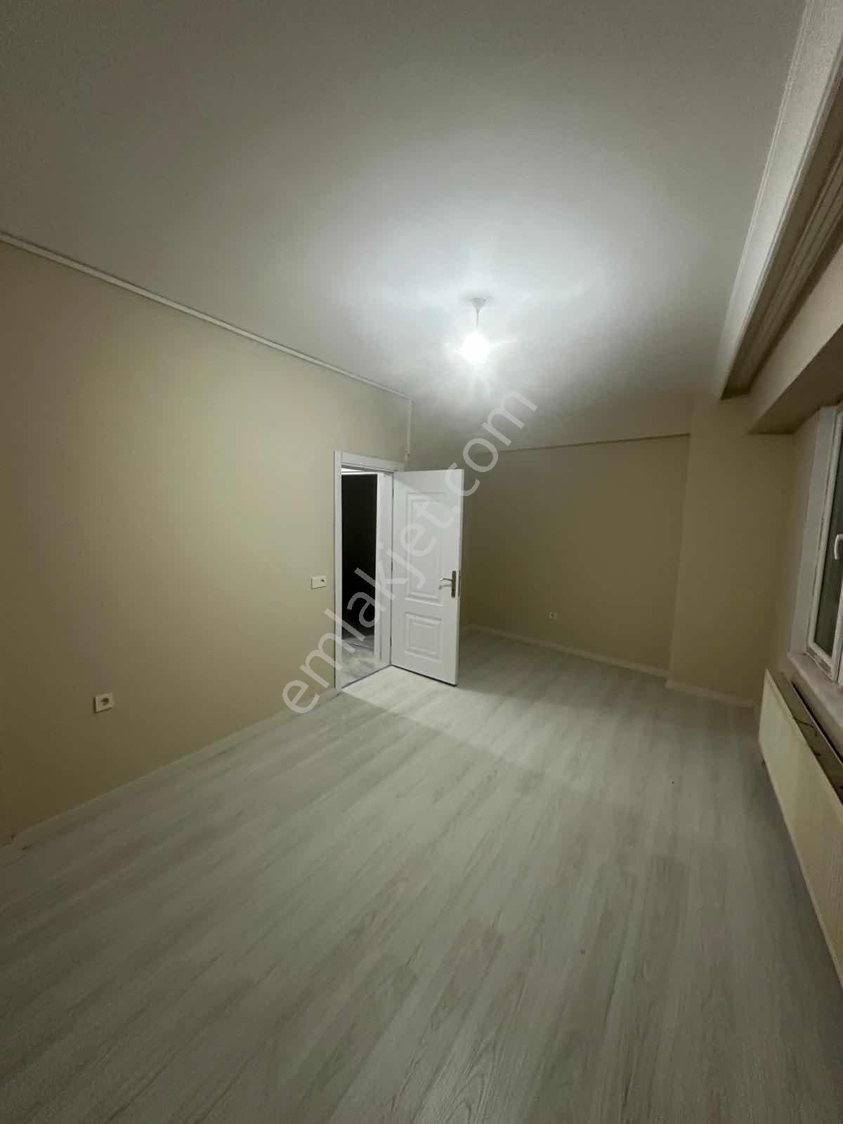 Sarıyer Cumhuriyet Mahallesin'de 2+1 Sıfır Daire - Görsel 28