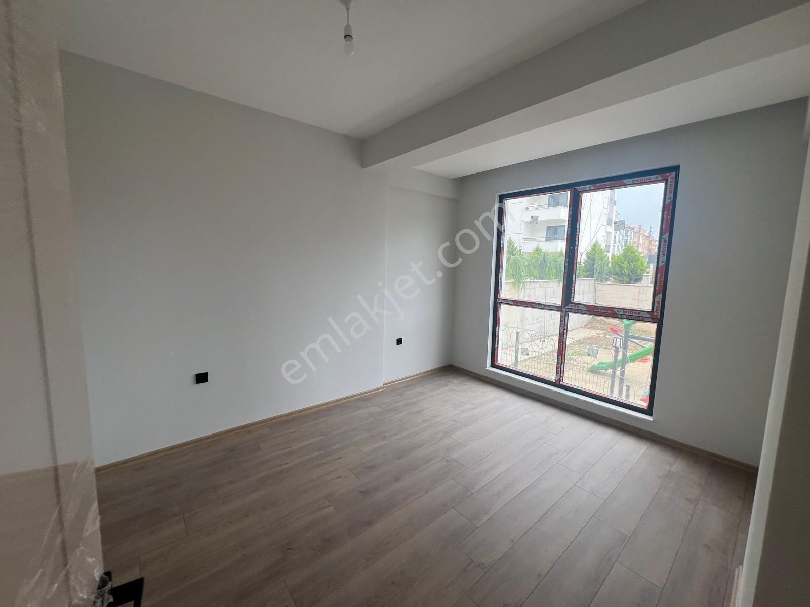 Bera Gayrimenkul Den 1+1 Satılık Daire - Görsel 3