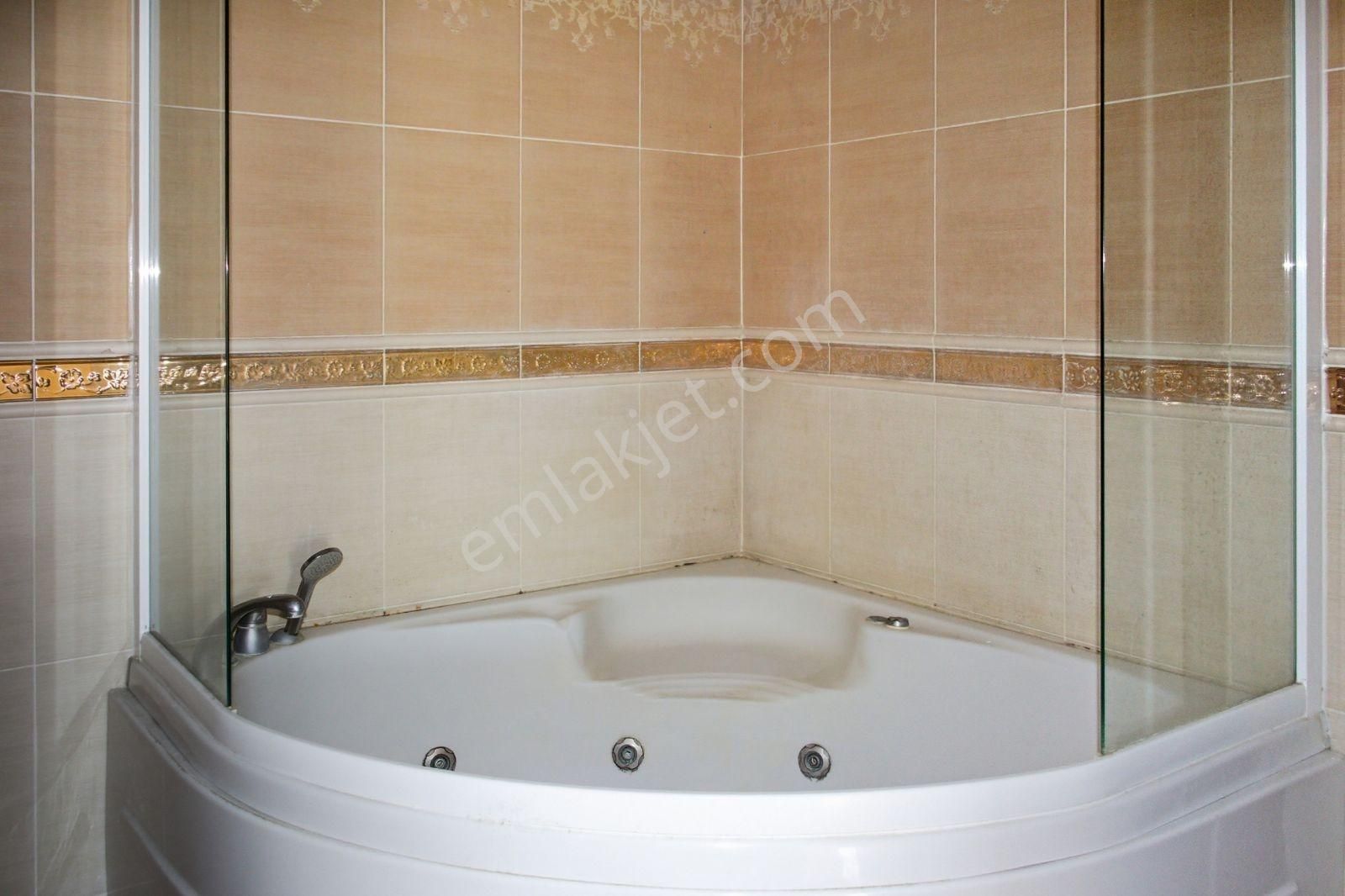 Evka3 Naki Rezidansta Kiralık 4+1 250m2 Daire - Görsel 11