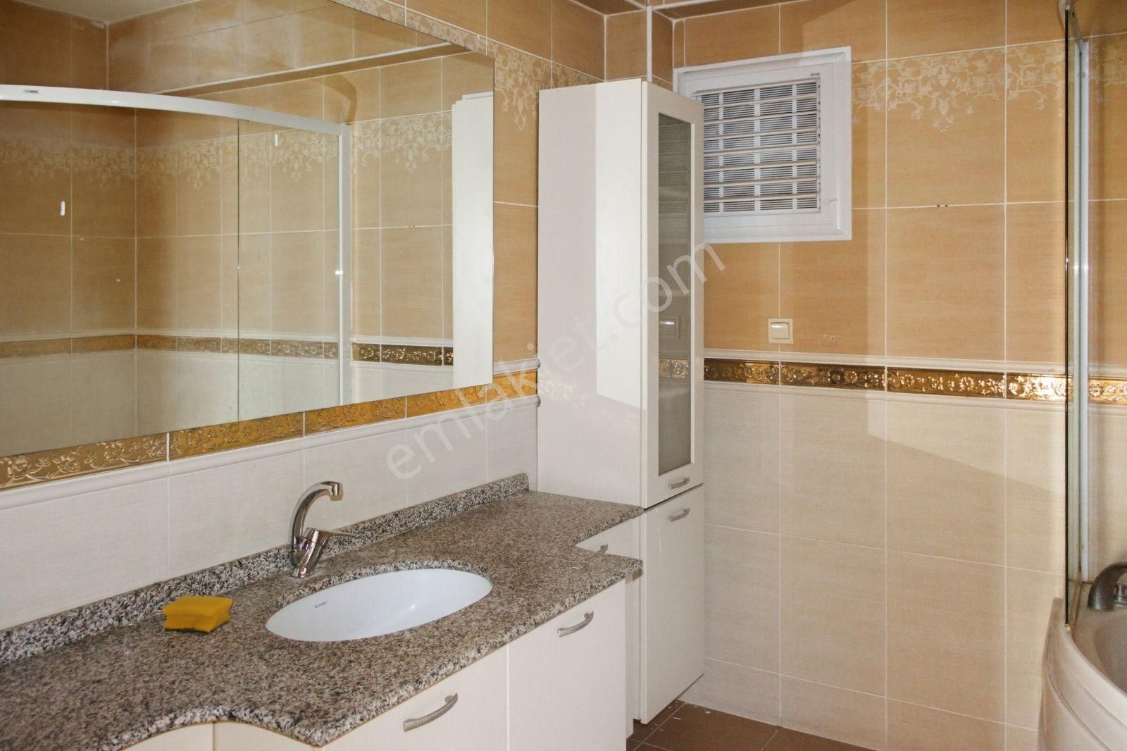 Evka3 Naki Rezidansta Kiralık 4+1 250m2 Daire - Görsel 9