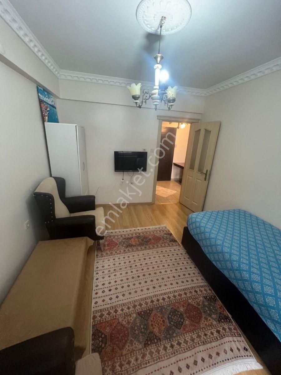 Karagümrükte Full Eşyalı 1+1 Daire