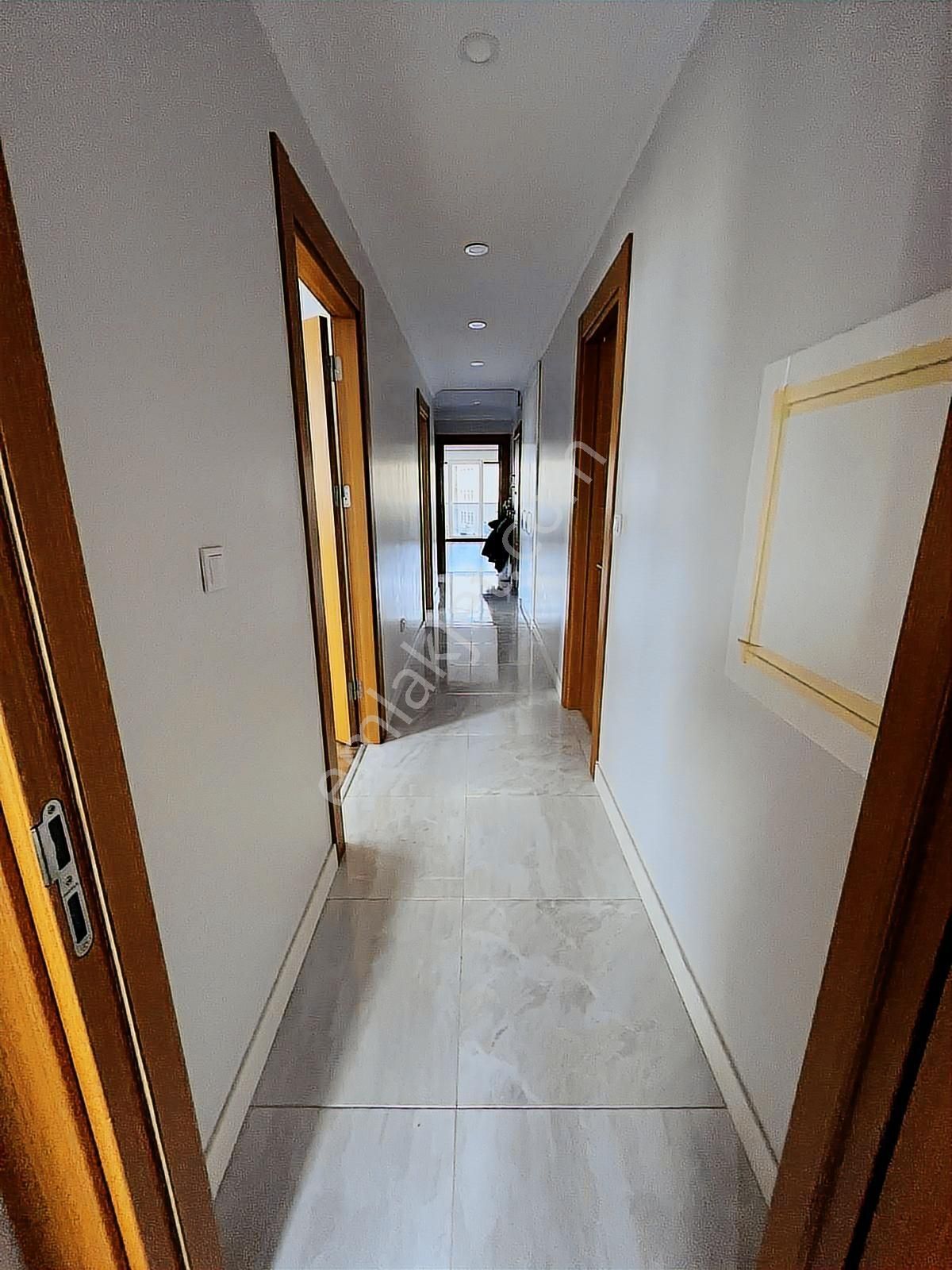 Feneryolu Minibüs Caddesi- Marmara Üniversite Karşısı 3+1 - Görsel 31