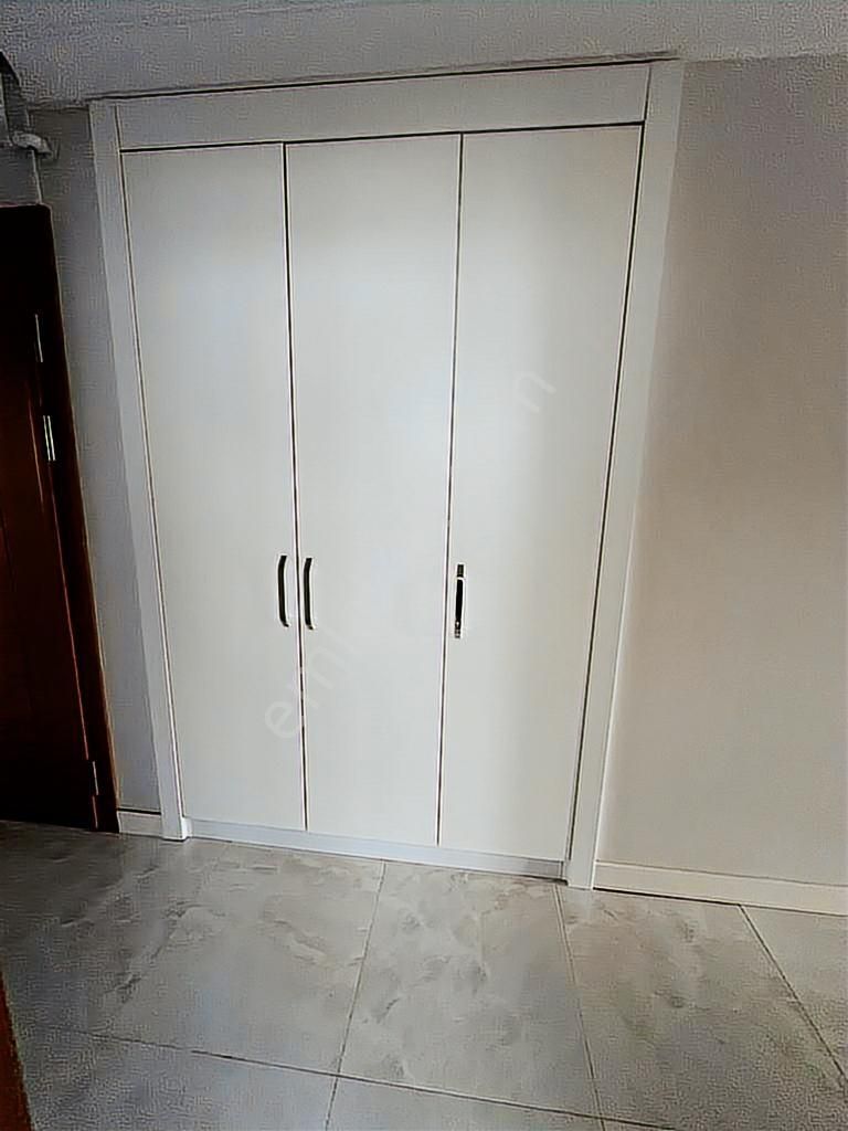 Feneryolu Minibüs Caddesi- Marmara Üniversite Karşısı 3+1 - Görsel 32