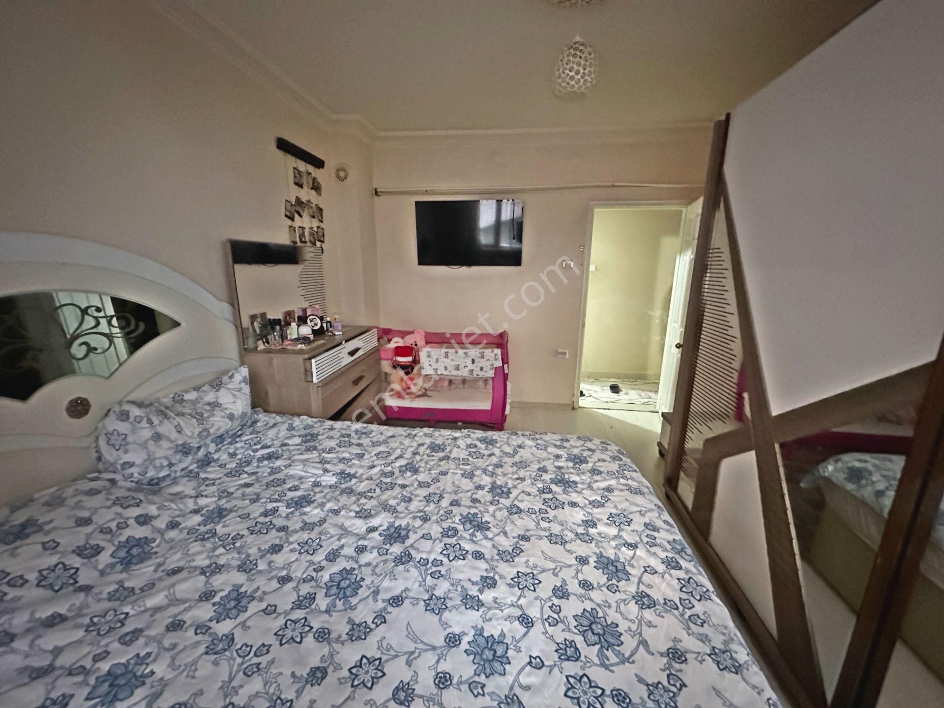 Şafaktepe Mahallesinde Merkezi Konumda Geniş 2+1 Satılık Daire - Görsel 12